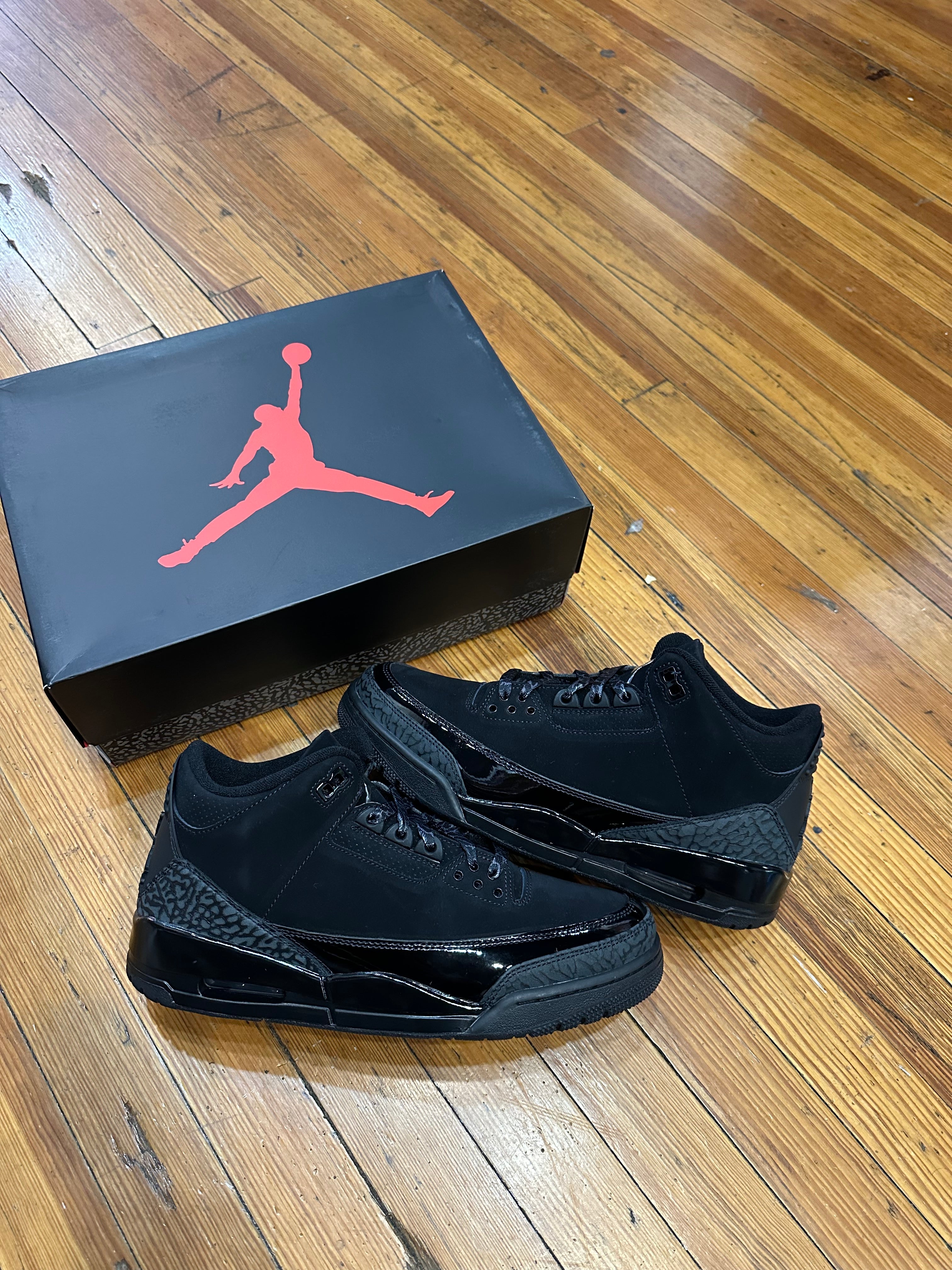 Jordan 3 “Black Cat” (2025)