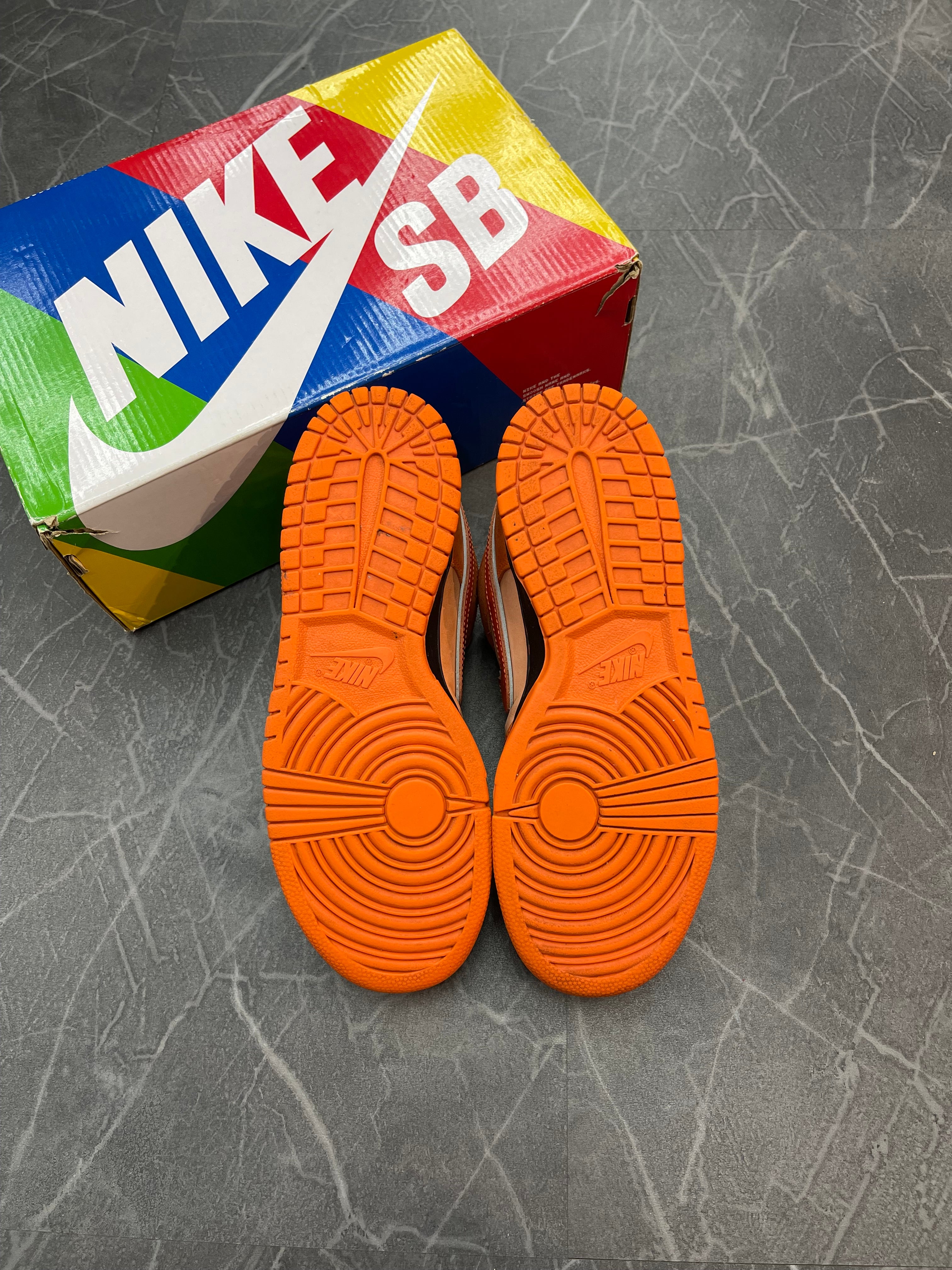 Nike SB Dunk Low “Orange Lobster”