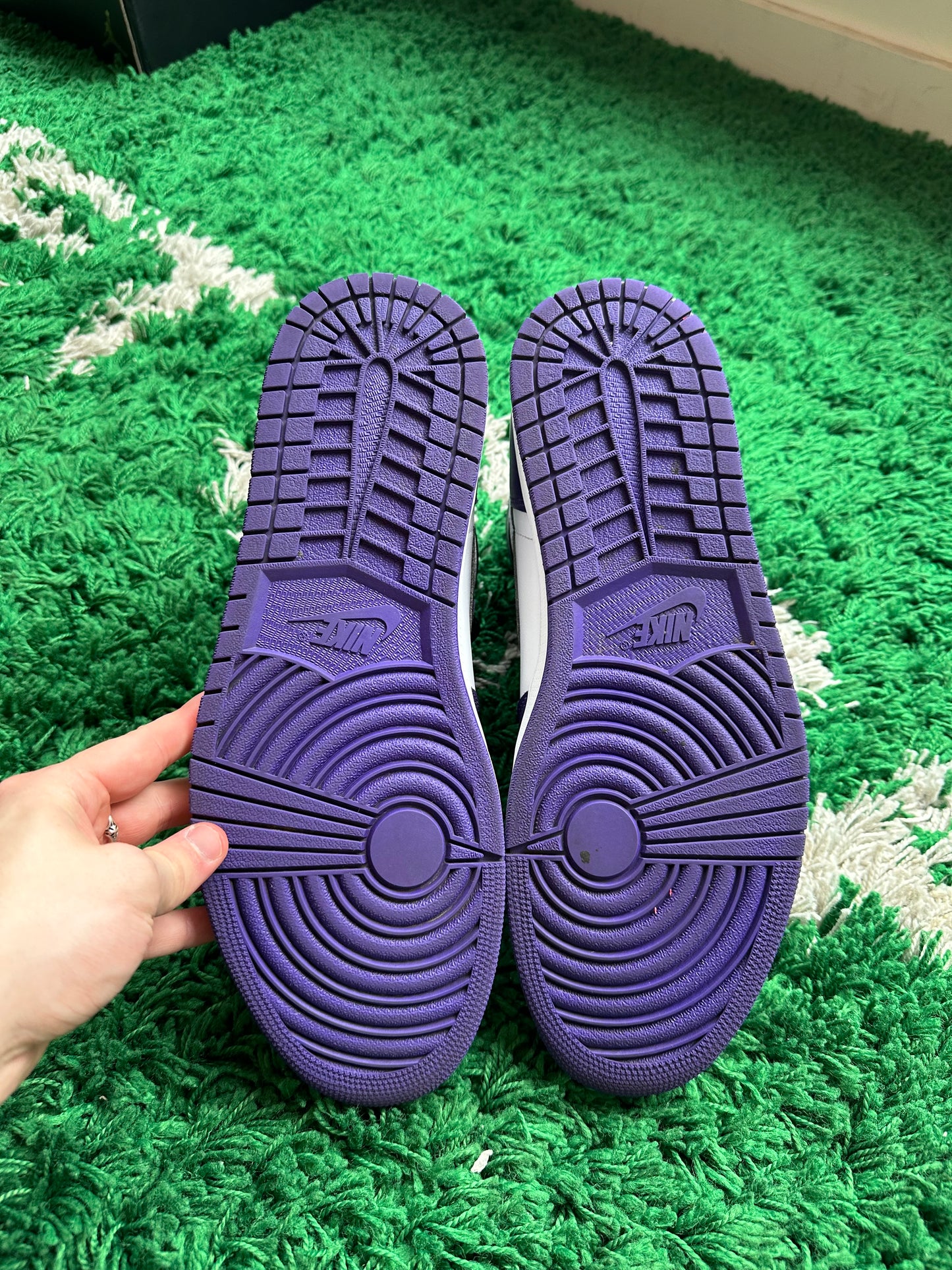 Jordan 1 High “Court Purple”