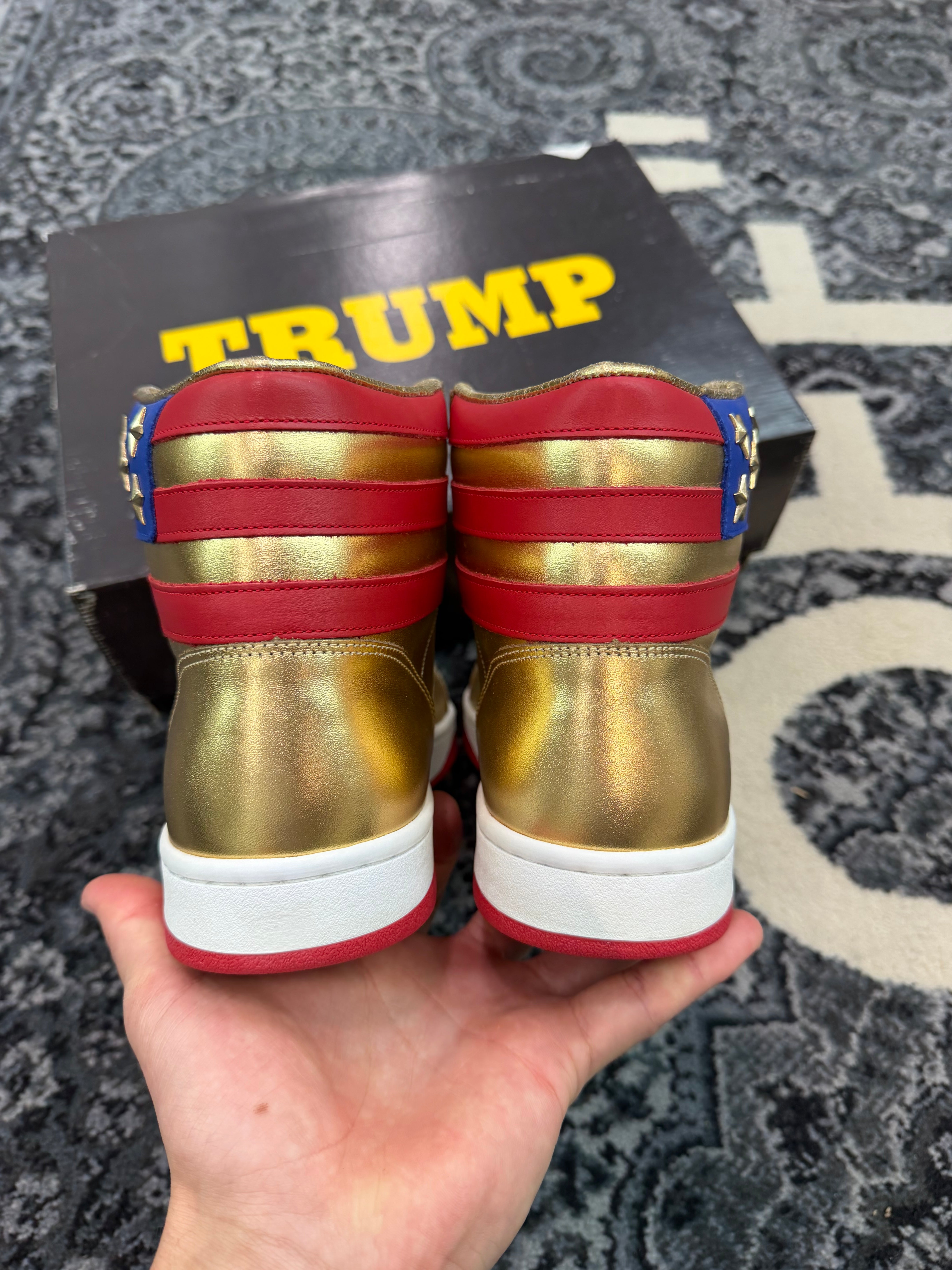 Donald Trump Never Surrender Sneakers “Gold”