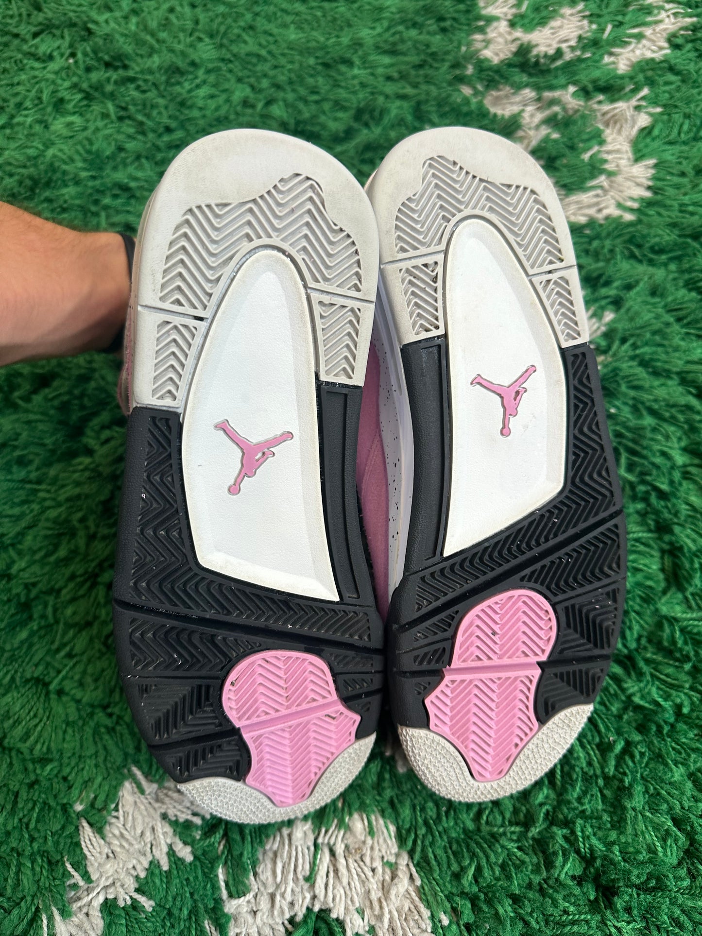 Jordan 4 “Pink Orchid”