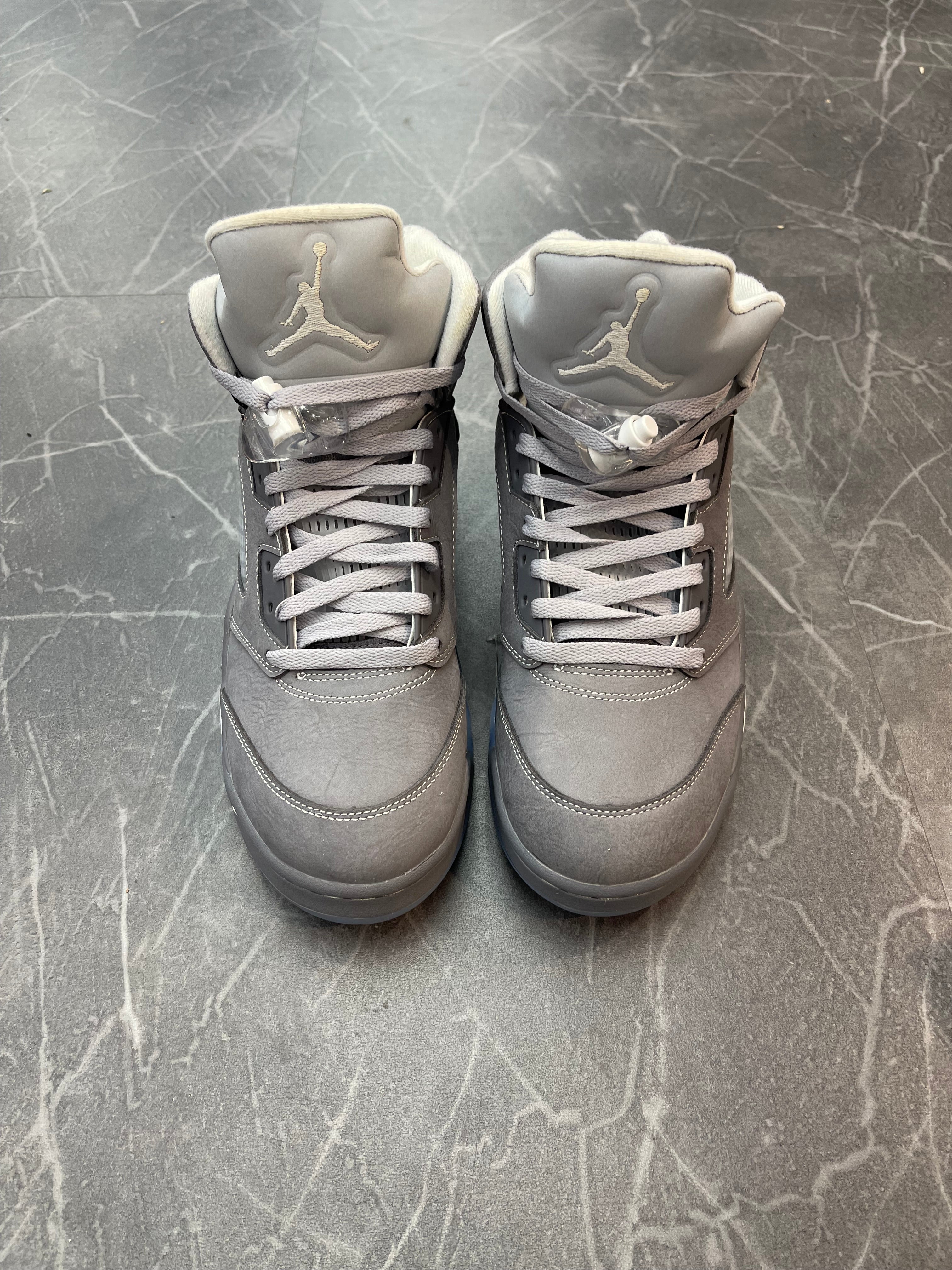 Jordan 5 “Wolf Grey” (2026)