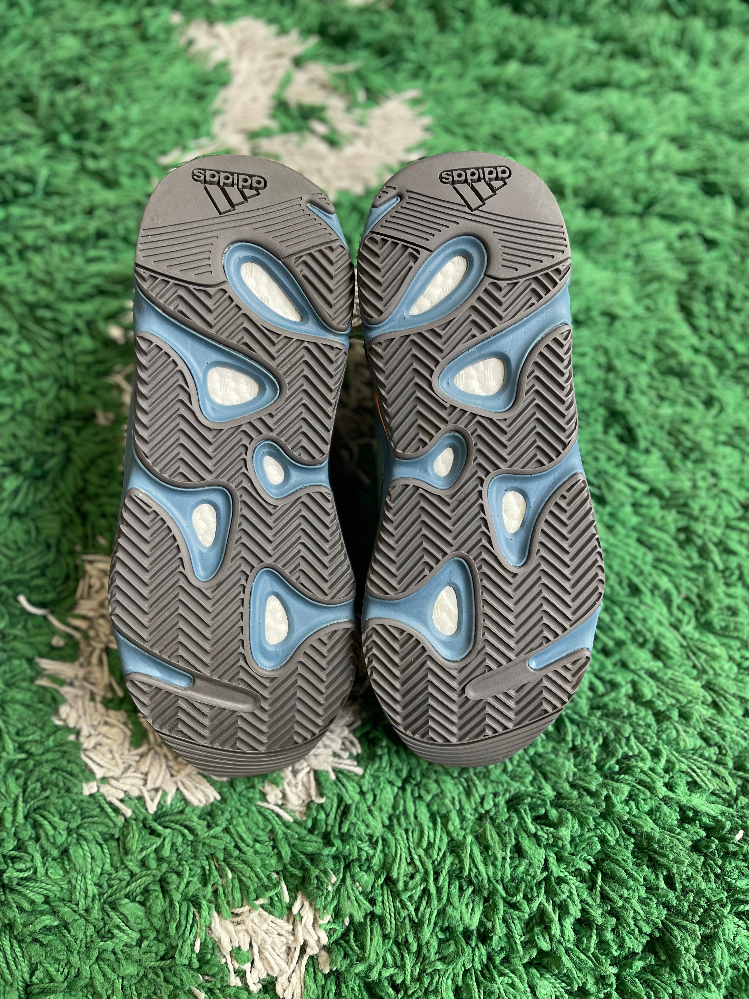 Yeezy Boost 700 “Faded Azure”