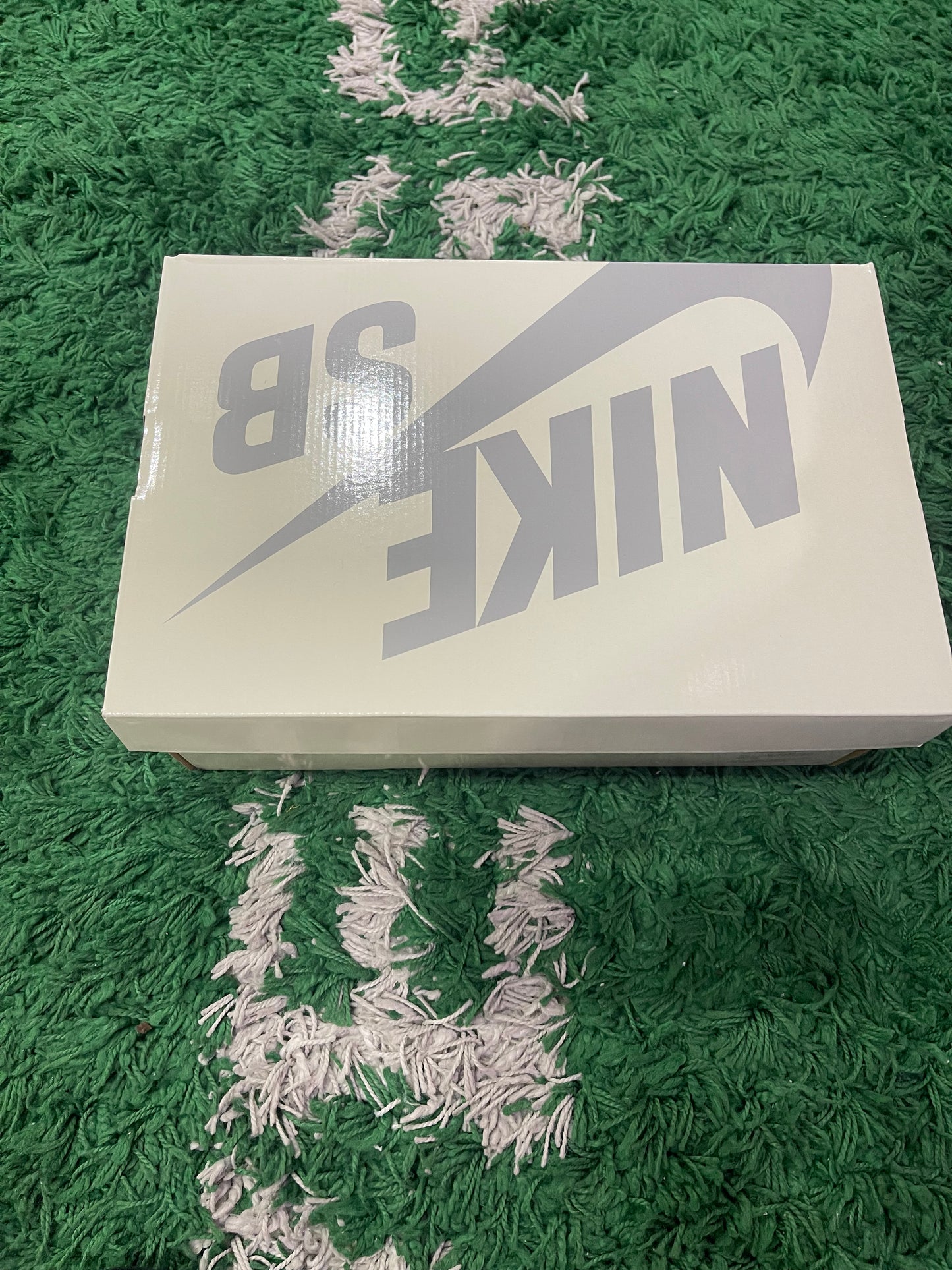 Nike SB Dunk Low “Nardwaur”