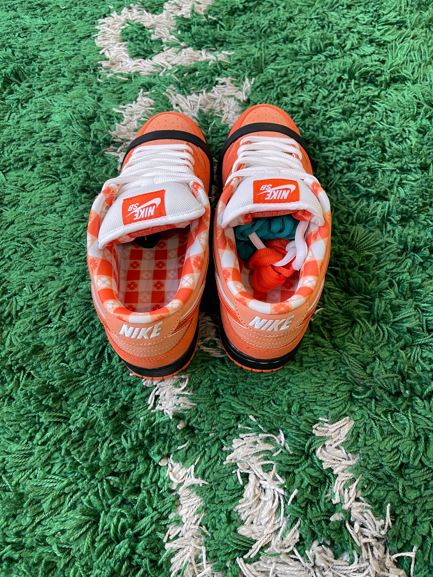 Nike SB Dunk Low “Orange Lobster”
