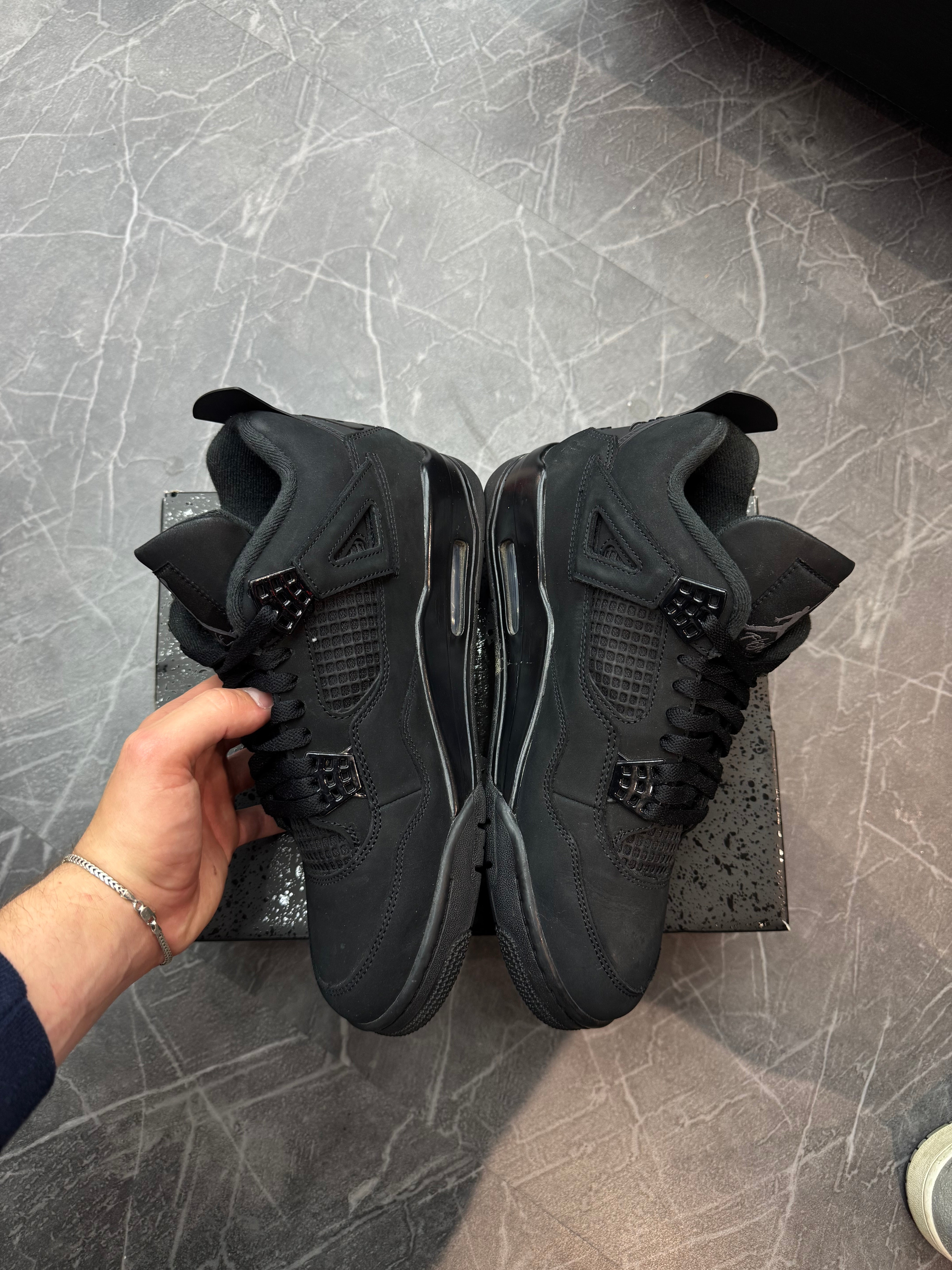 Jordan 4 Black Cat