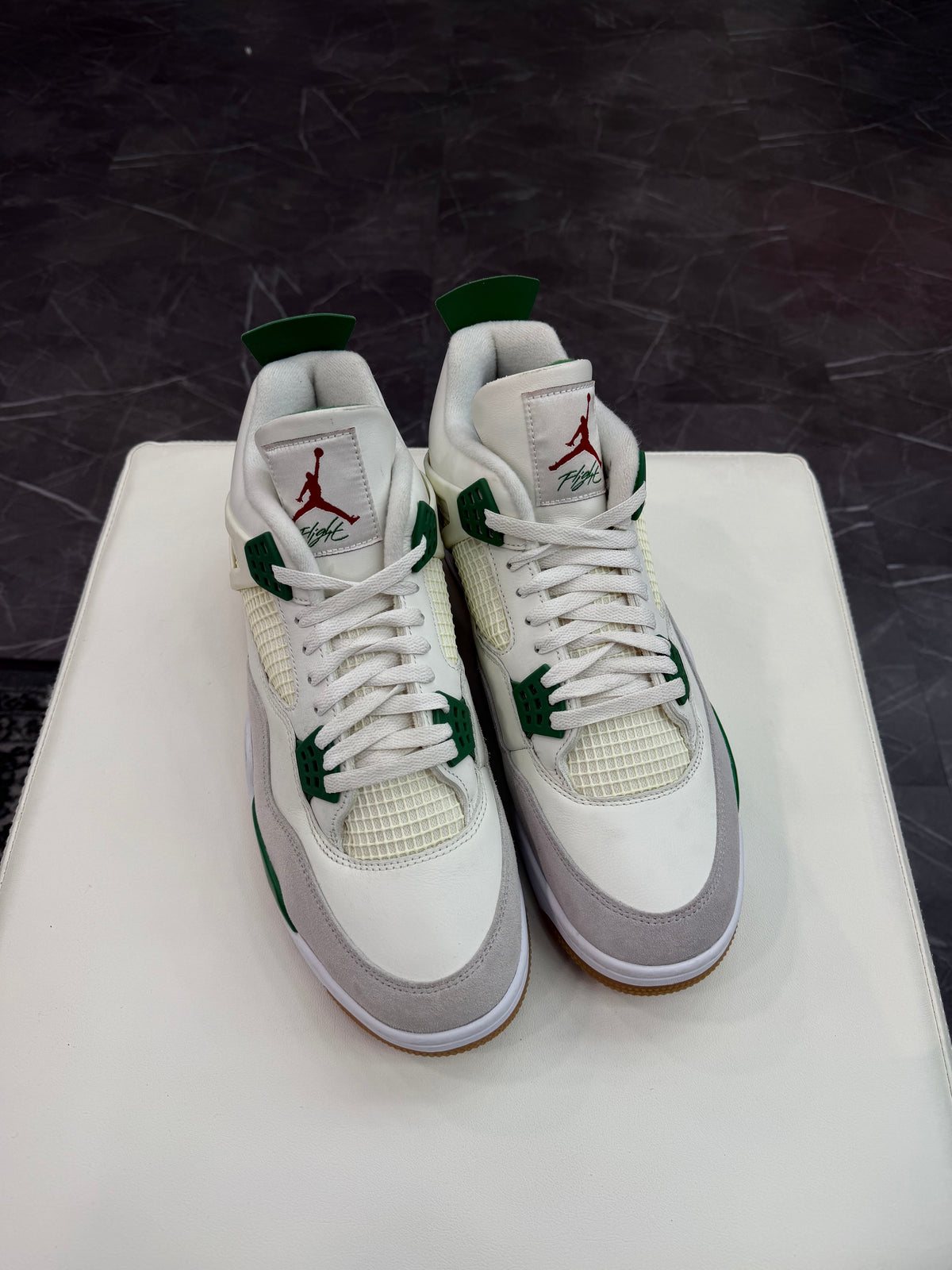 Jordan 4 SB Pine Green