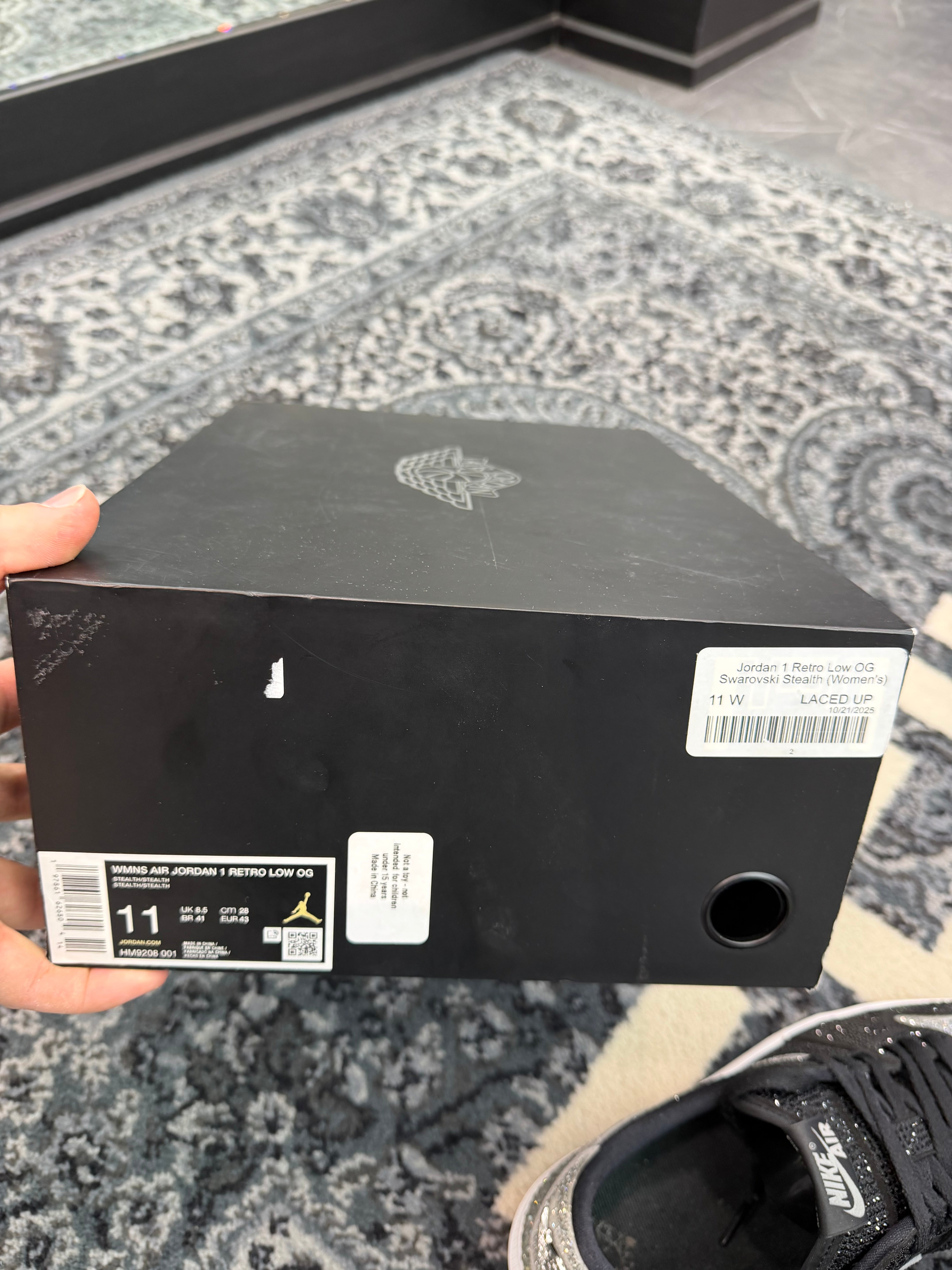 Jordan 1 Low x Swarovski “Stealth Shadow”