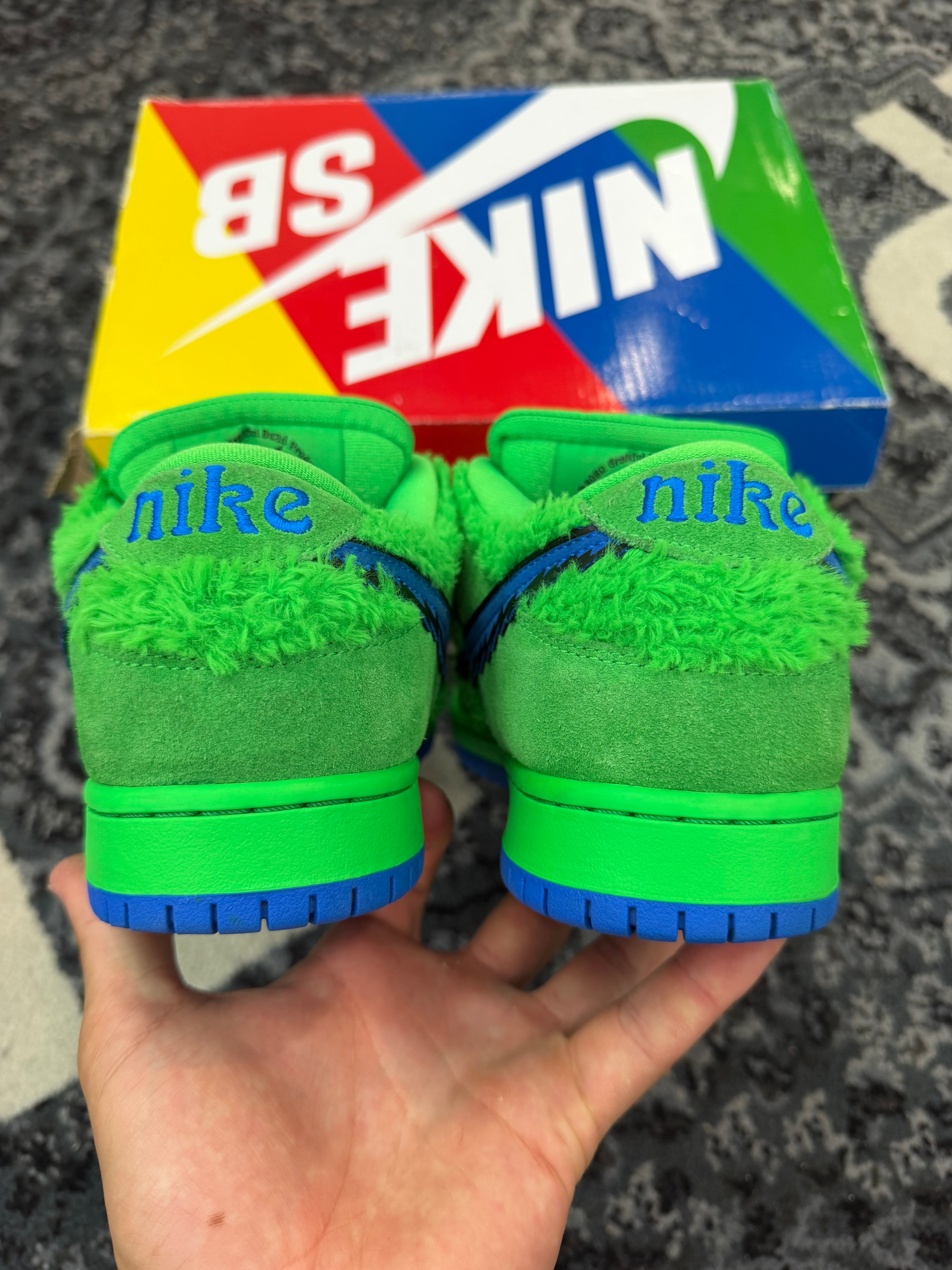 Nike Dunk Low SB x Grateful Dead “Green”