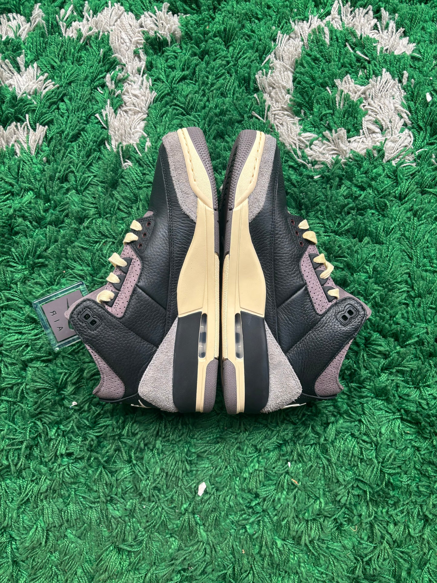 Jordan 3 “A Ma Maniere While You Were Sleeping”