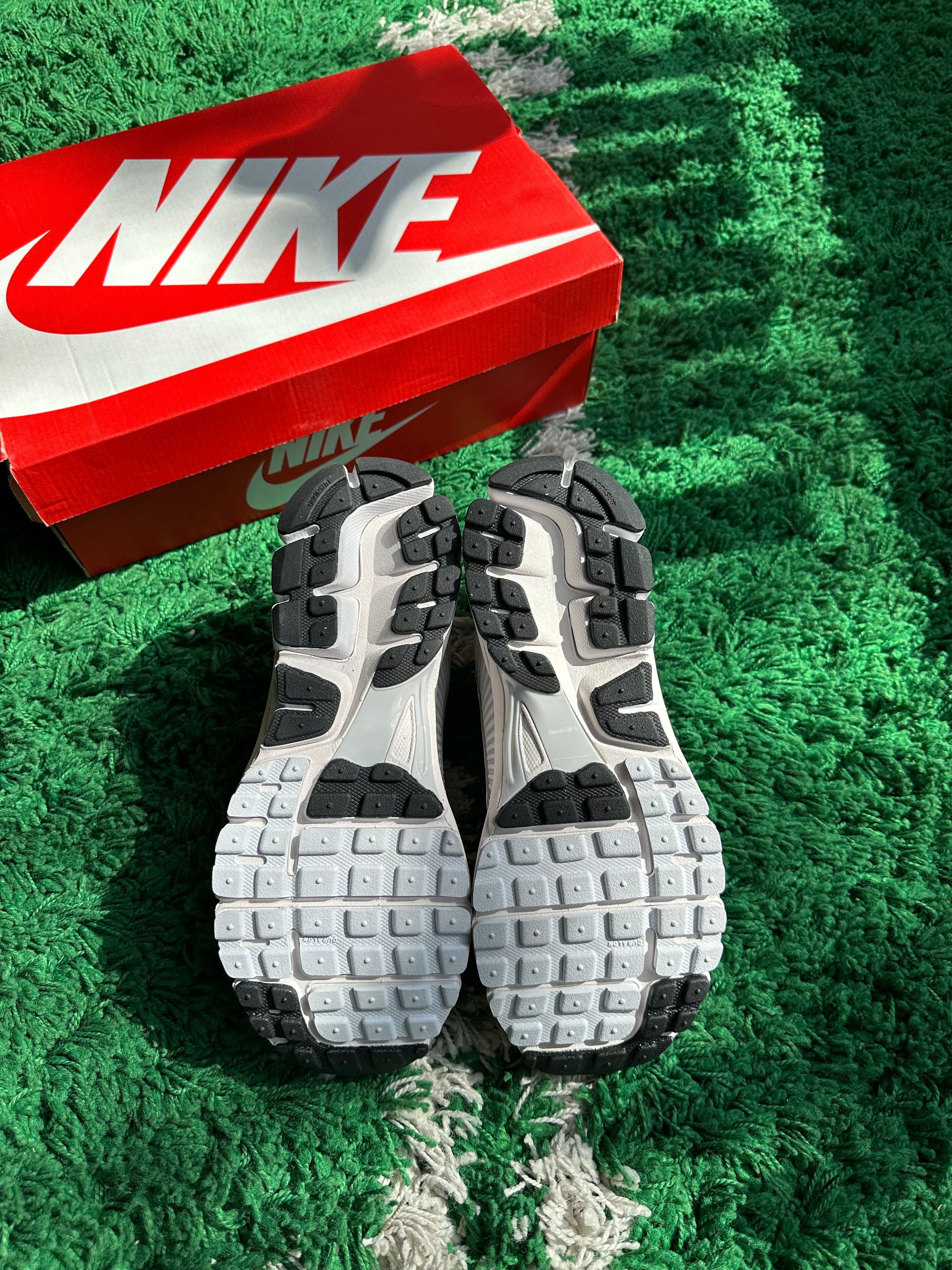 Nike Zoom Vomero 5 SP “Vast Grey”