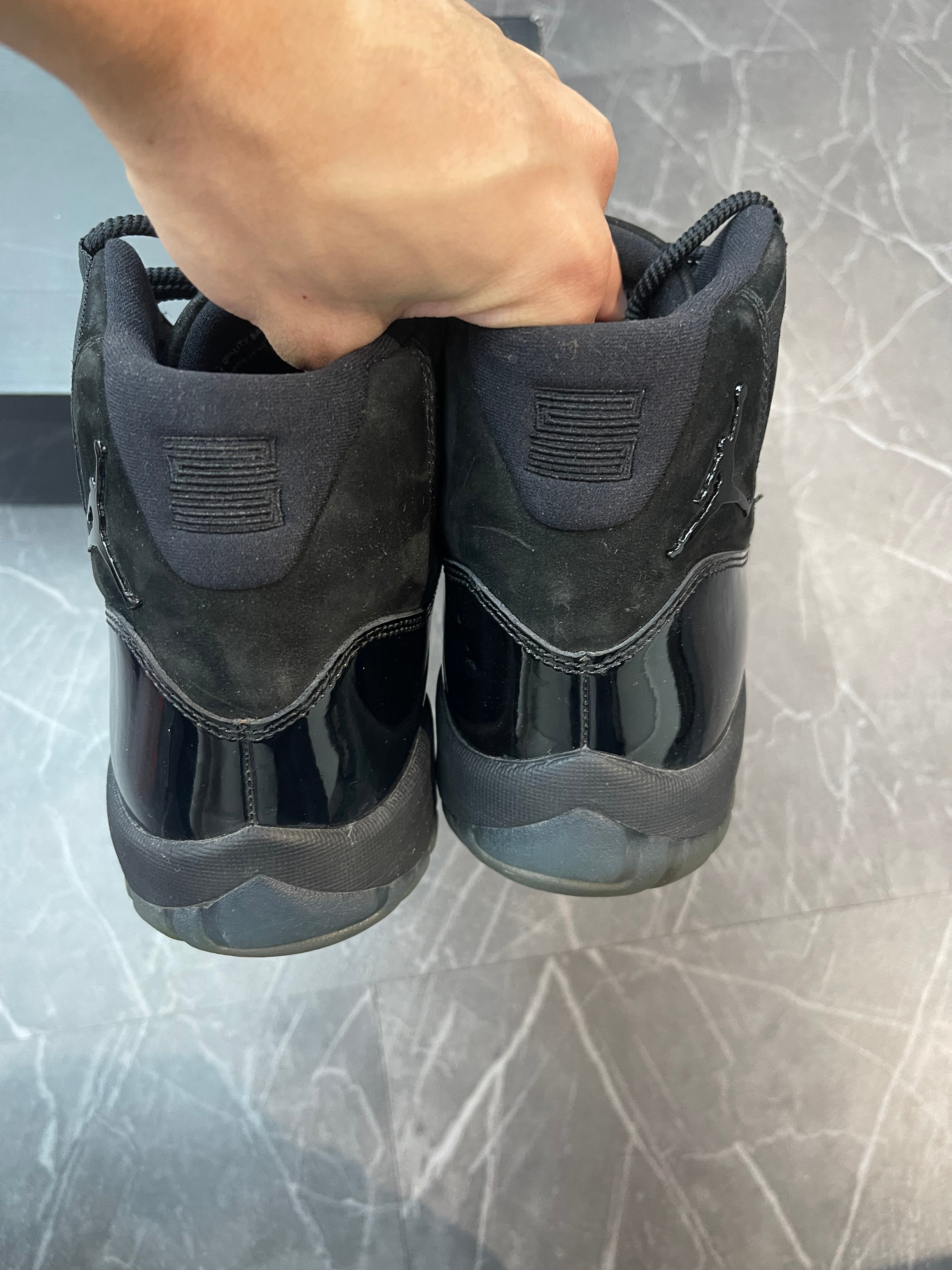 Jordan 11 “Cap and Gown”