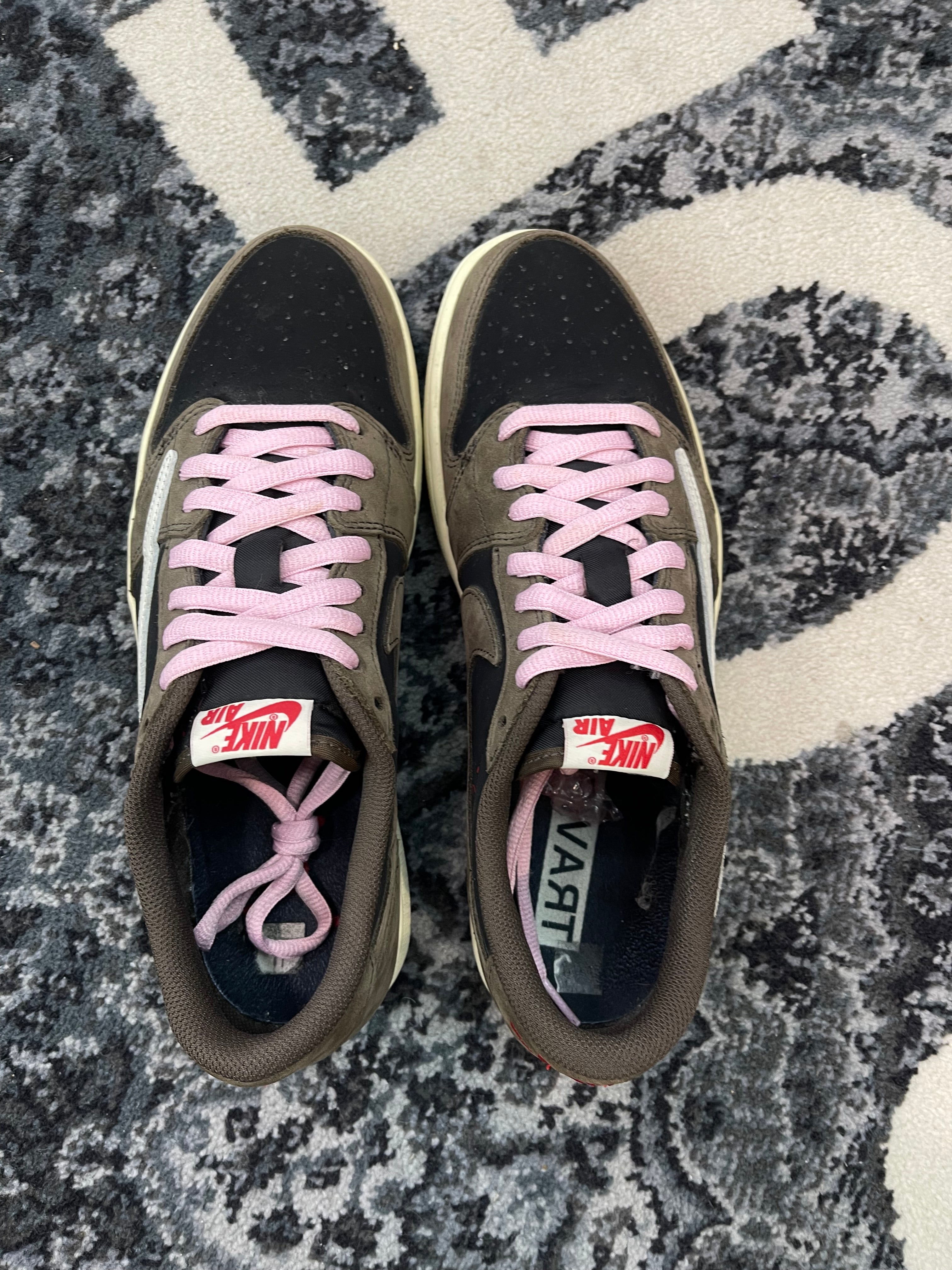 Jordan 1 Low x Travis Scott “Mocha”