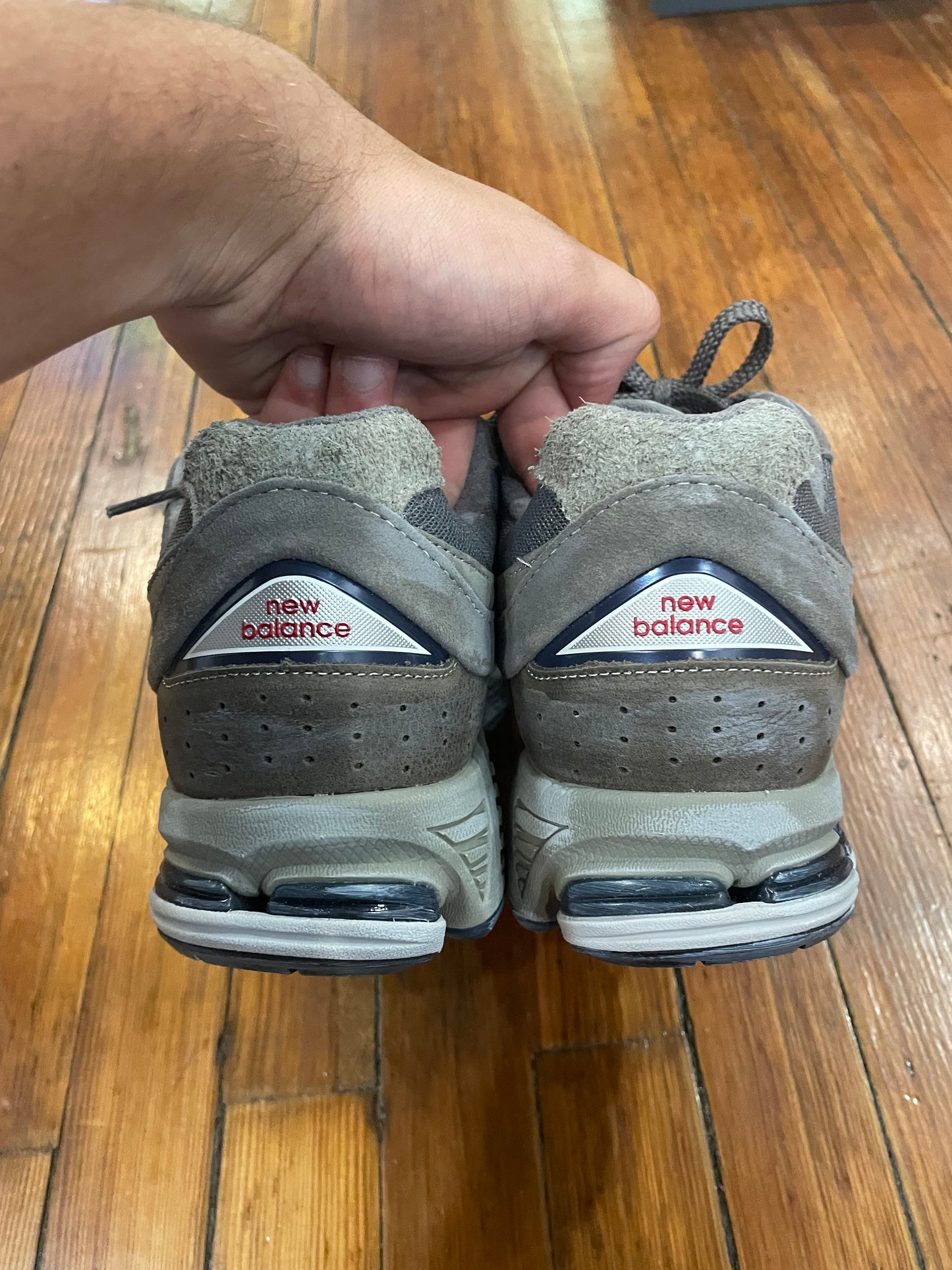 New Balance 2002R “Protection Pack Grey Brown Pouch”