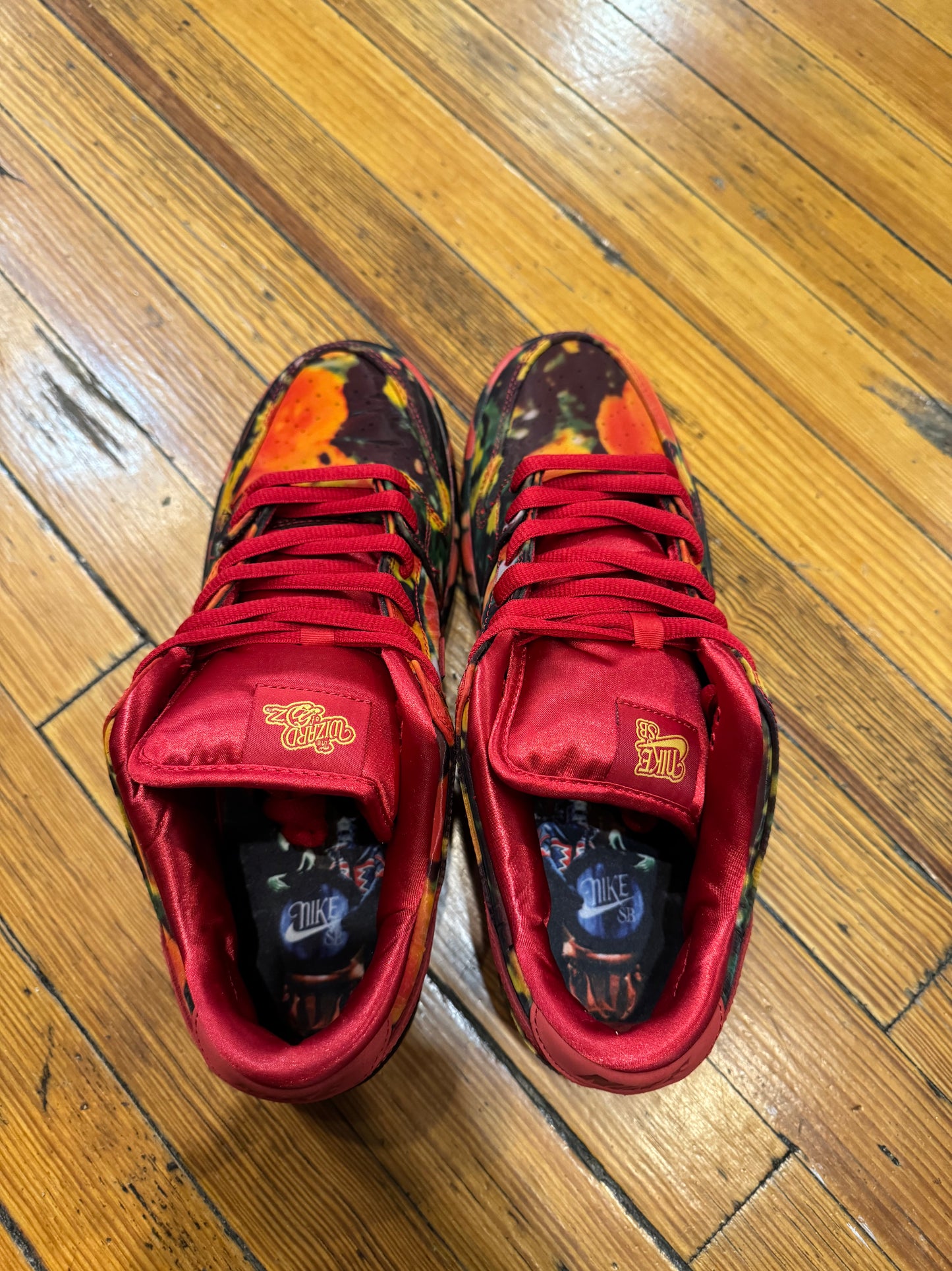 Nike Dunk Low SB “Wizard of Oz Poppy Field”