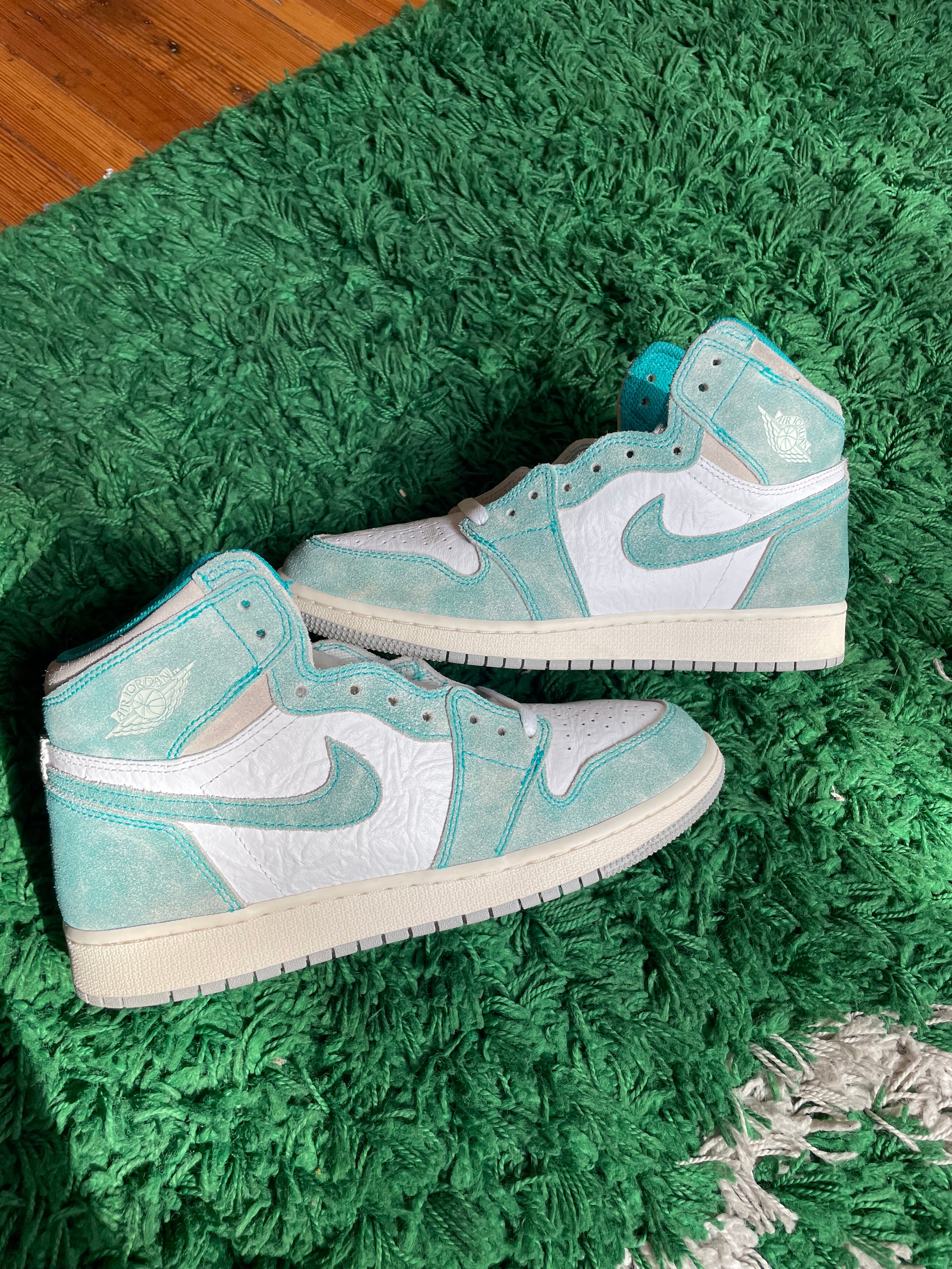 Jordan 1 High “Turbo Green”