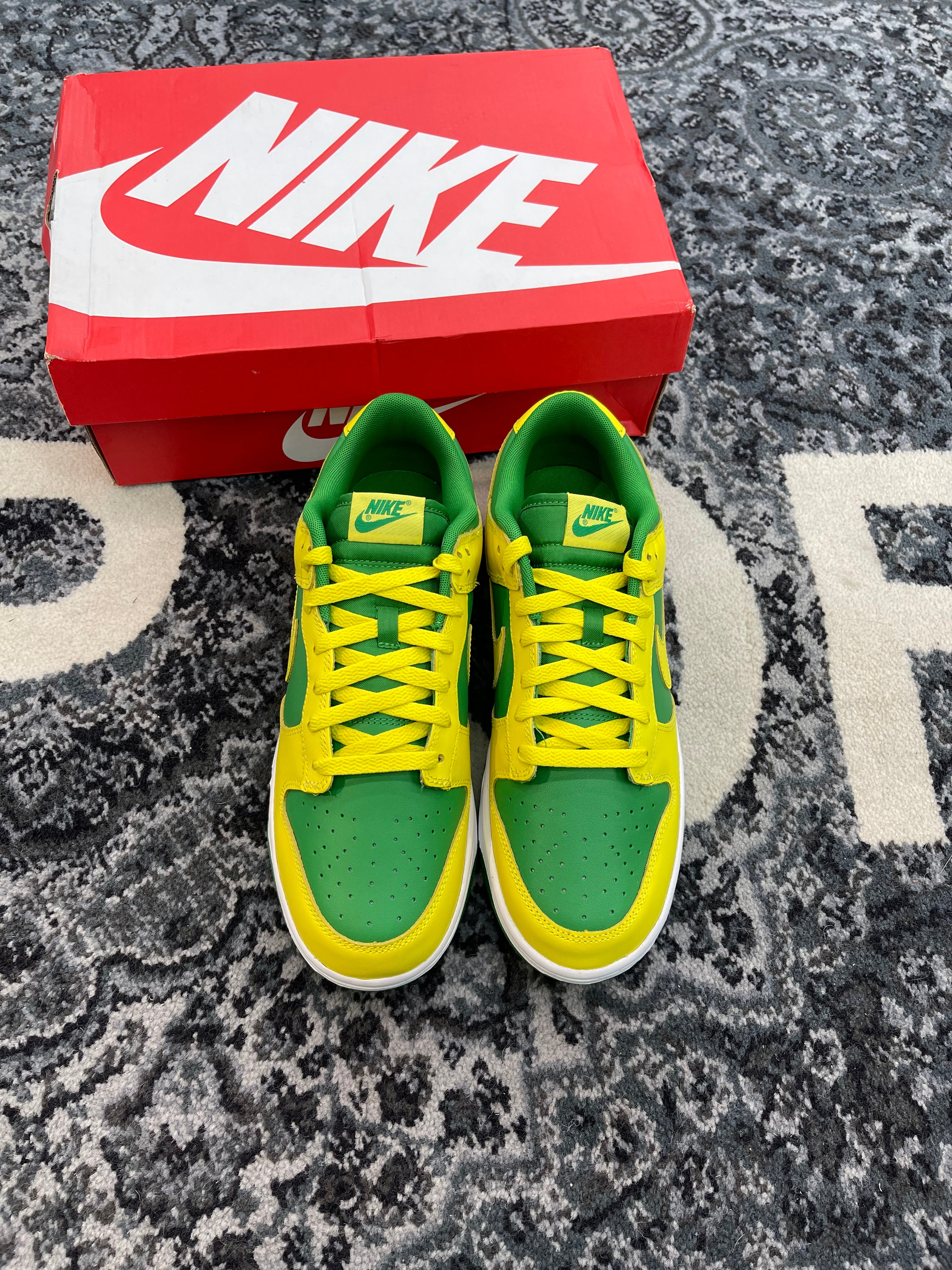 Nike Dunk Low “Reverse Brazil”