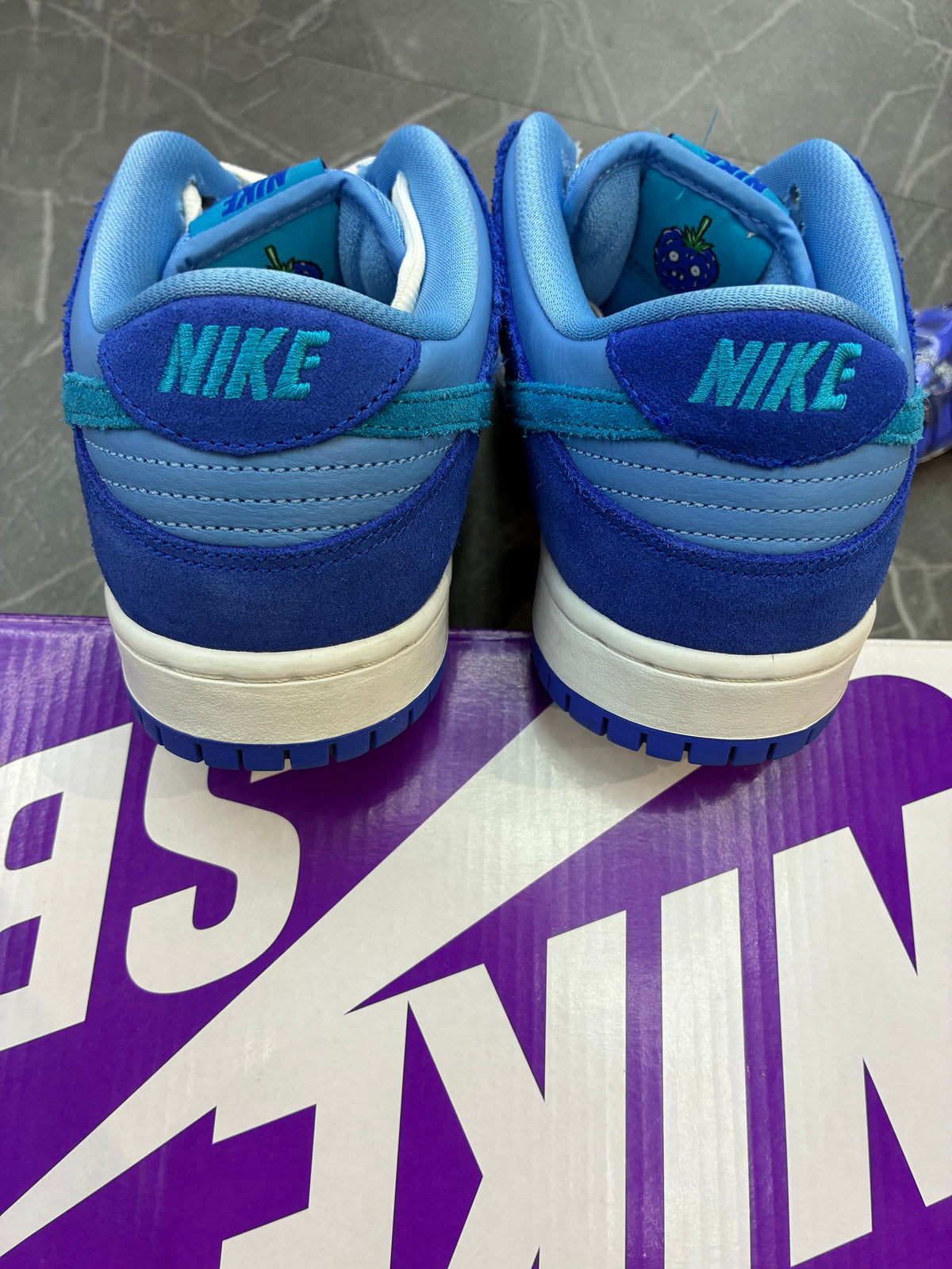 Nike Dunk Low SB “Blue Raspberry”