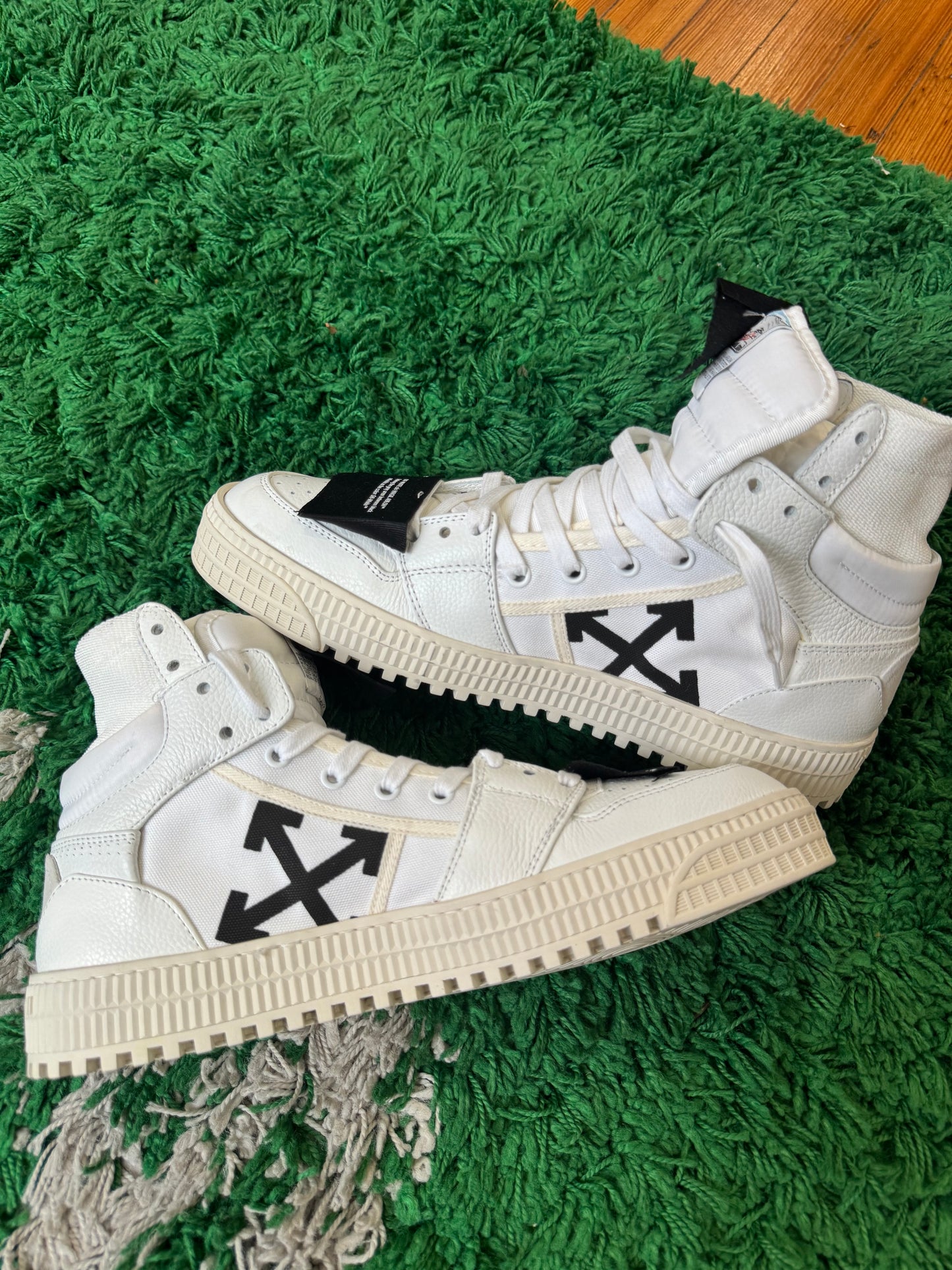 Off-White Sneaker High Top White (42)