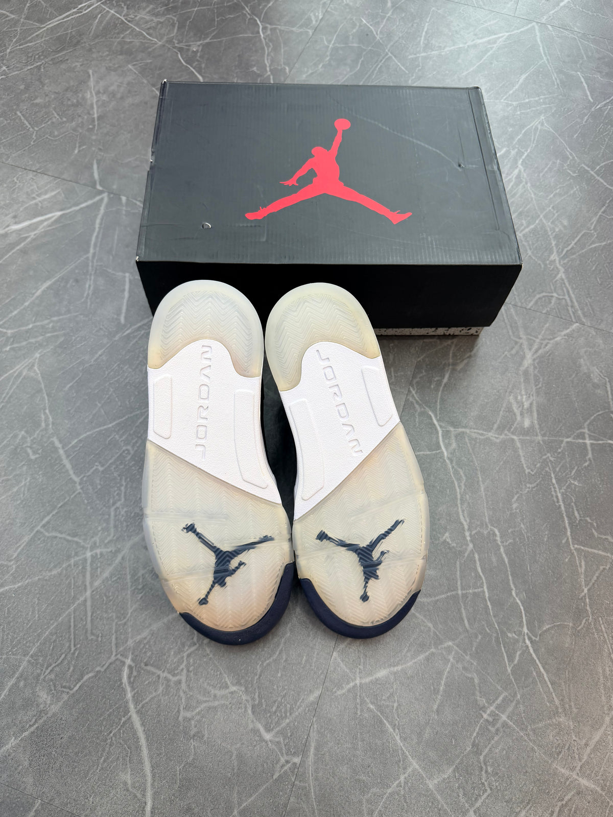 Jordan 5 Retro Bronze