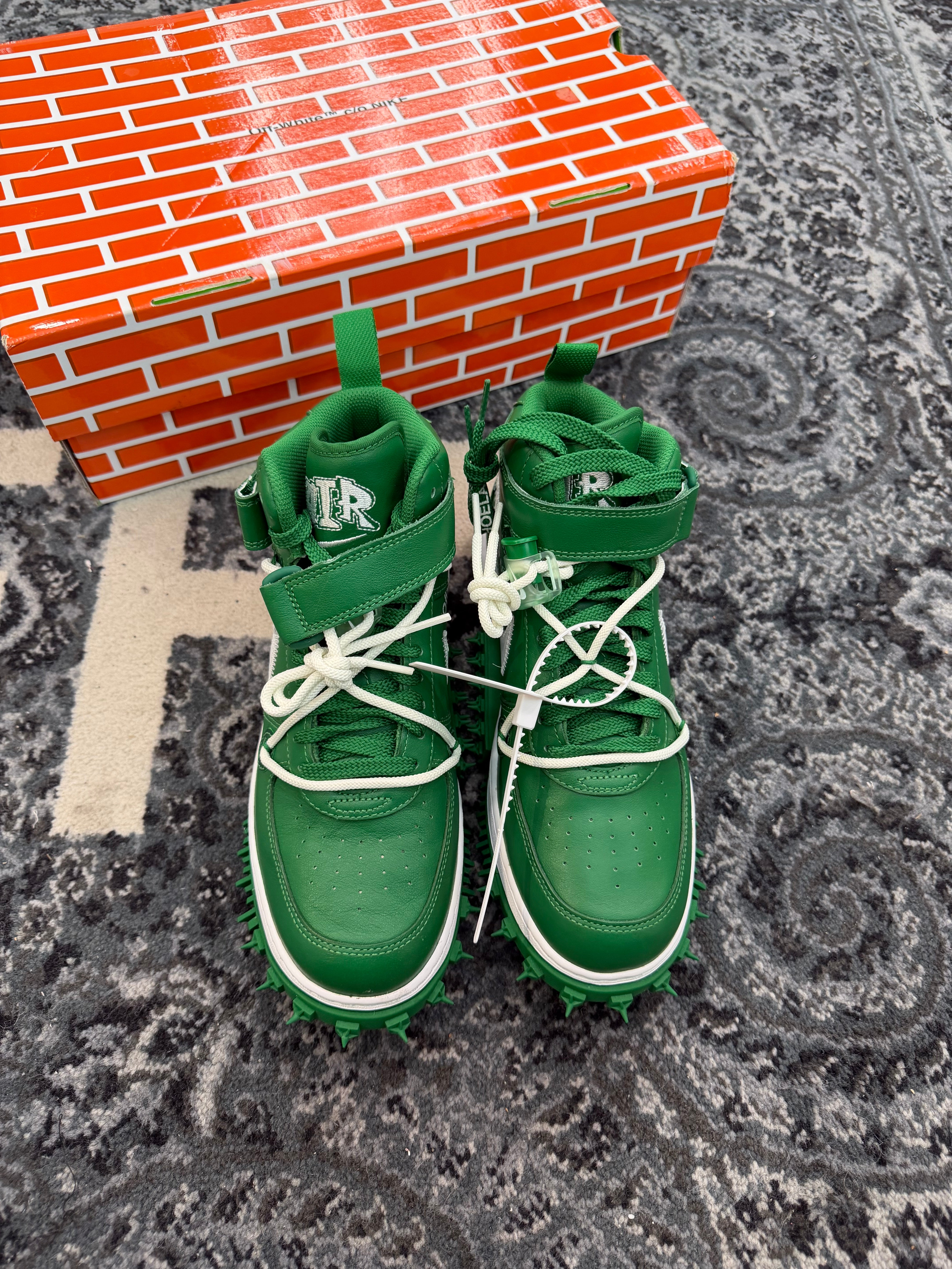 Nike Air Force 1 Mid x Off-White “Pine Green”