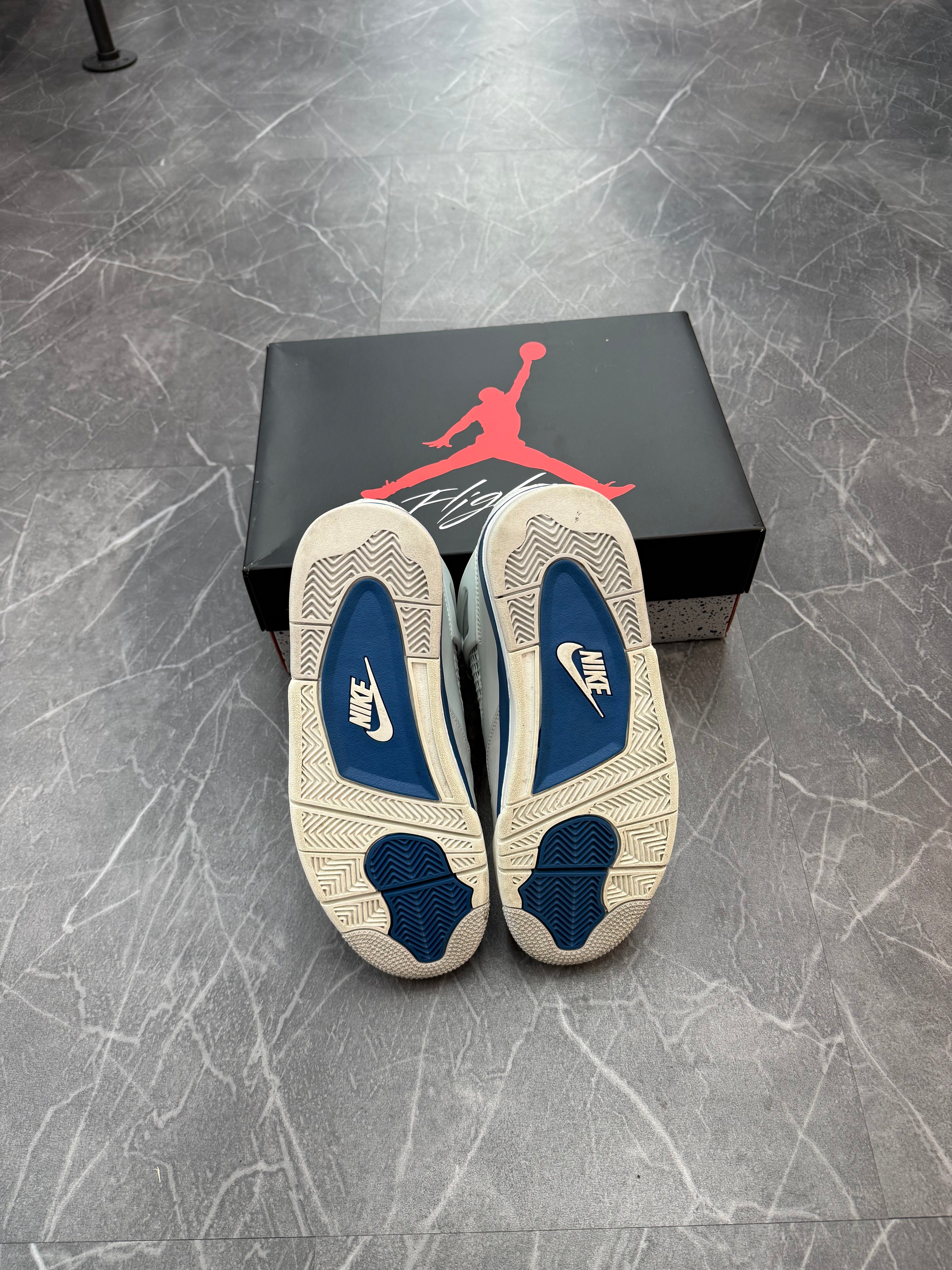 Jordan 4 “Military Blue”
