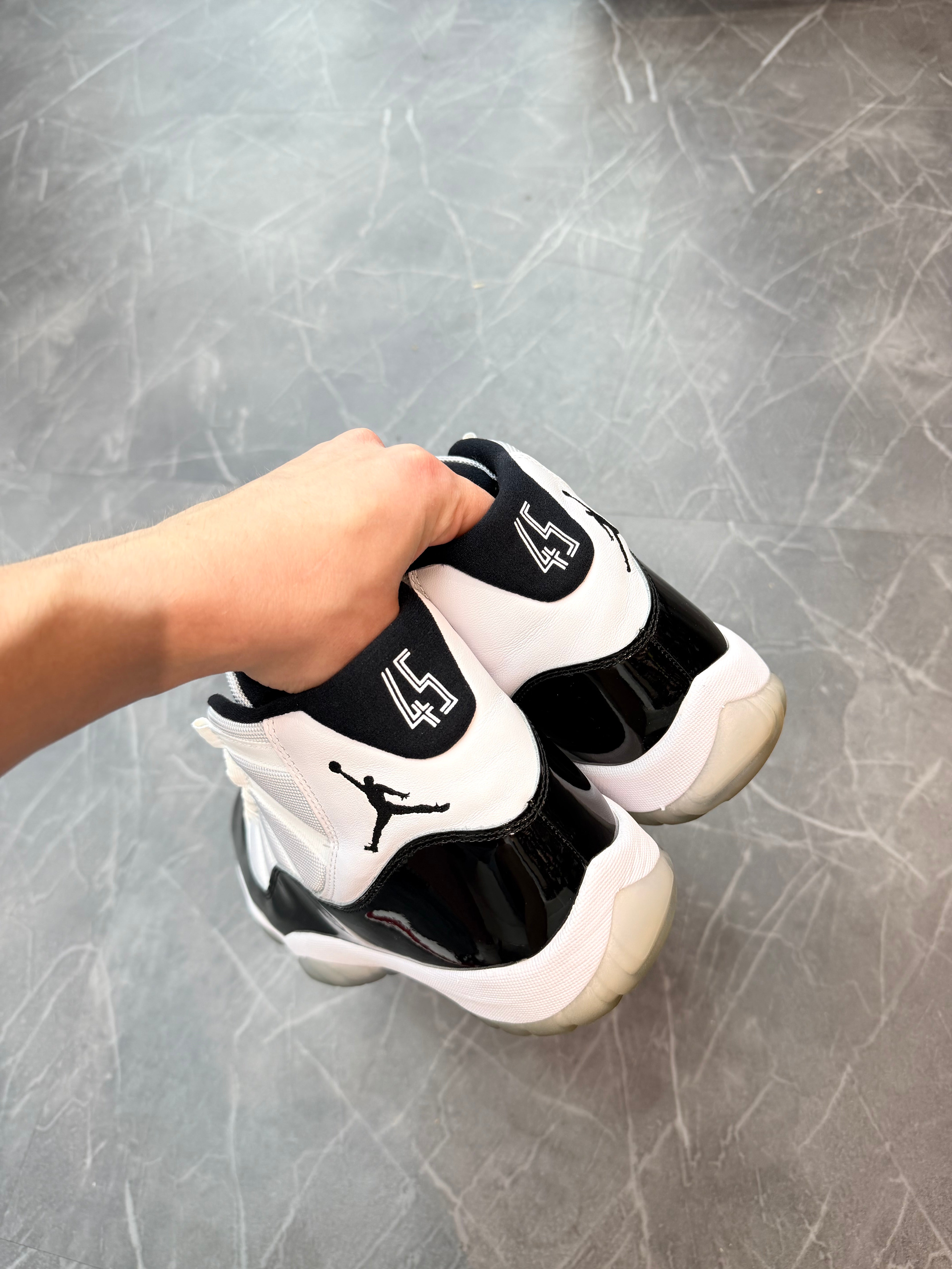 Jordan 11 “Concord” (2018)