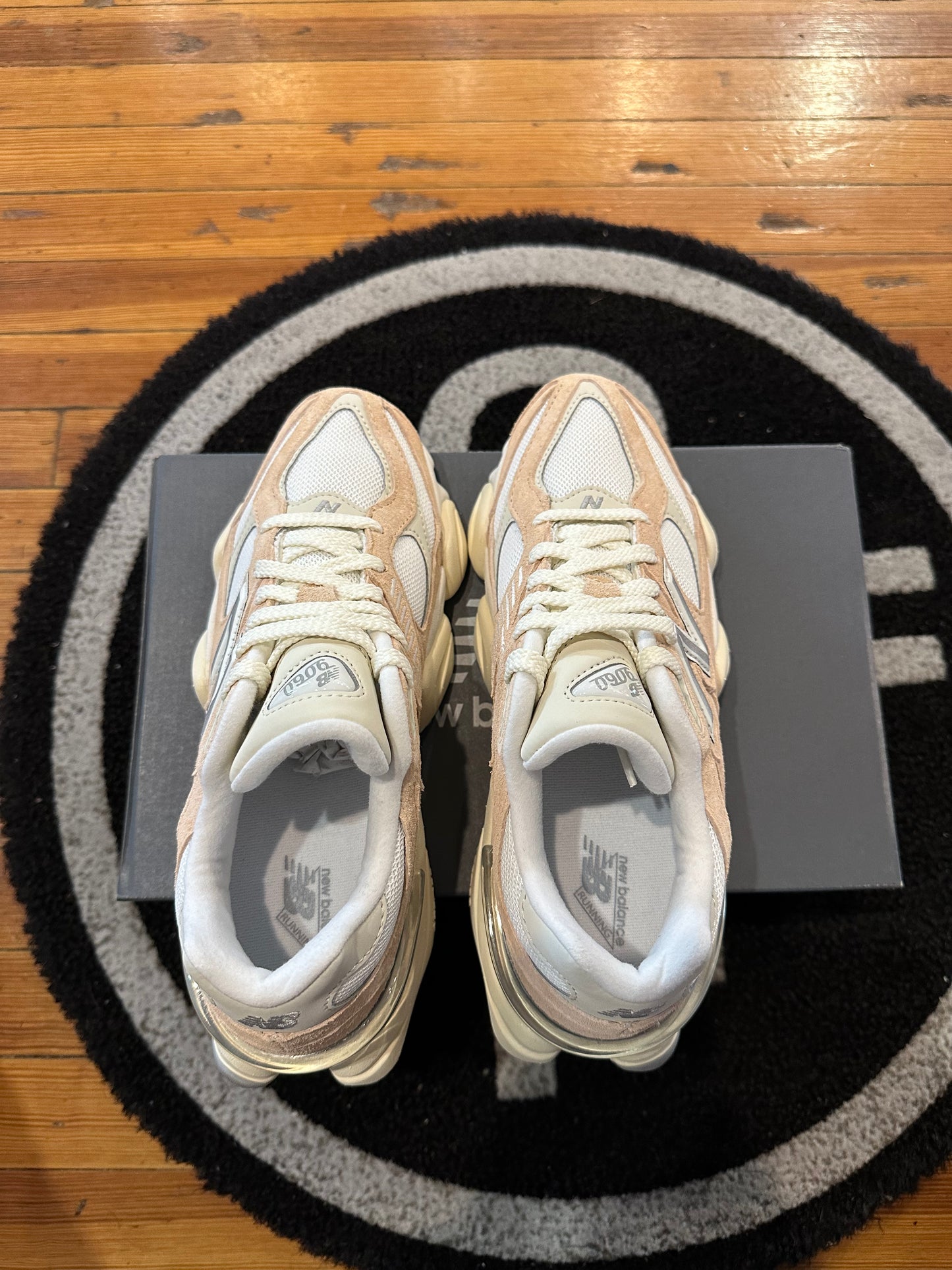 New Balance 9060 “Vintage Rose”