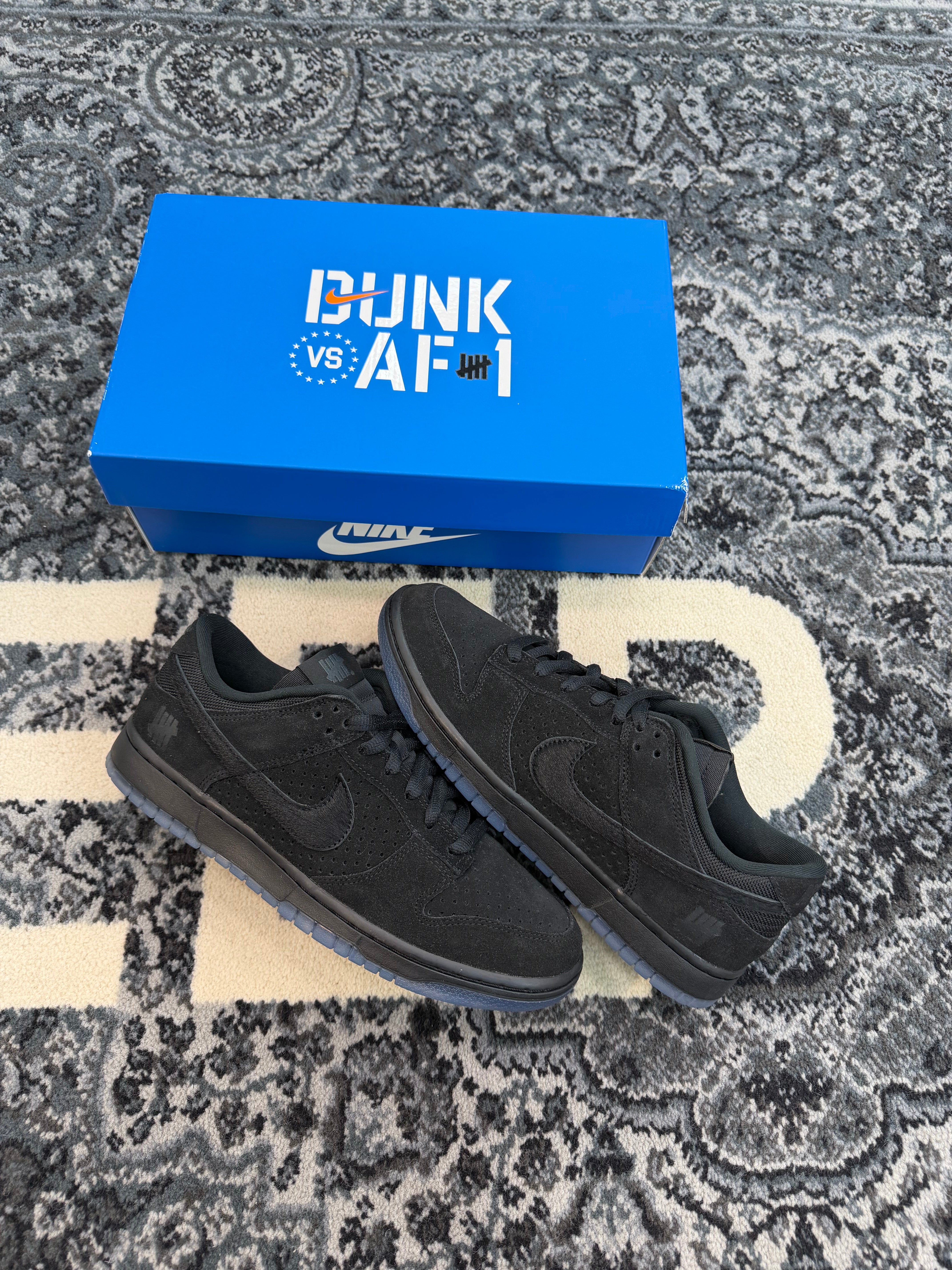 Nike Dunk Low x Undefeated “5 On it Black”