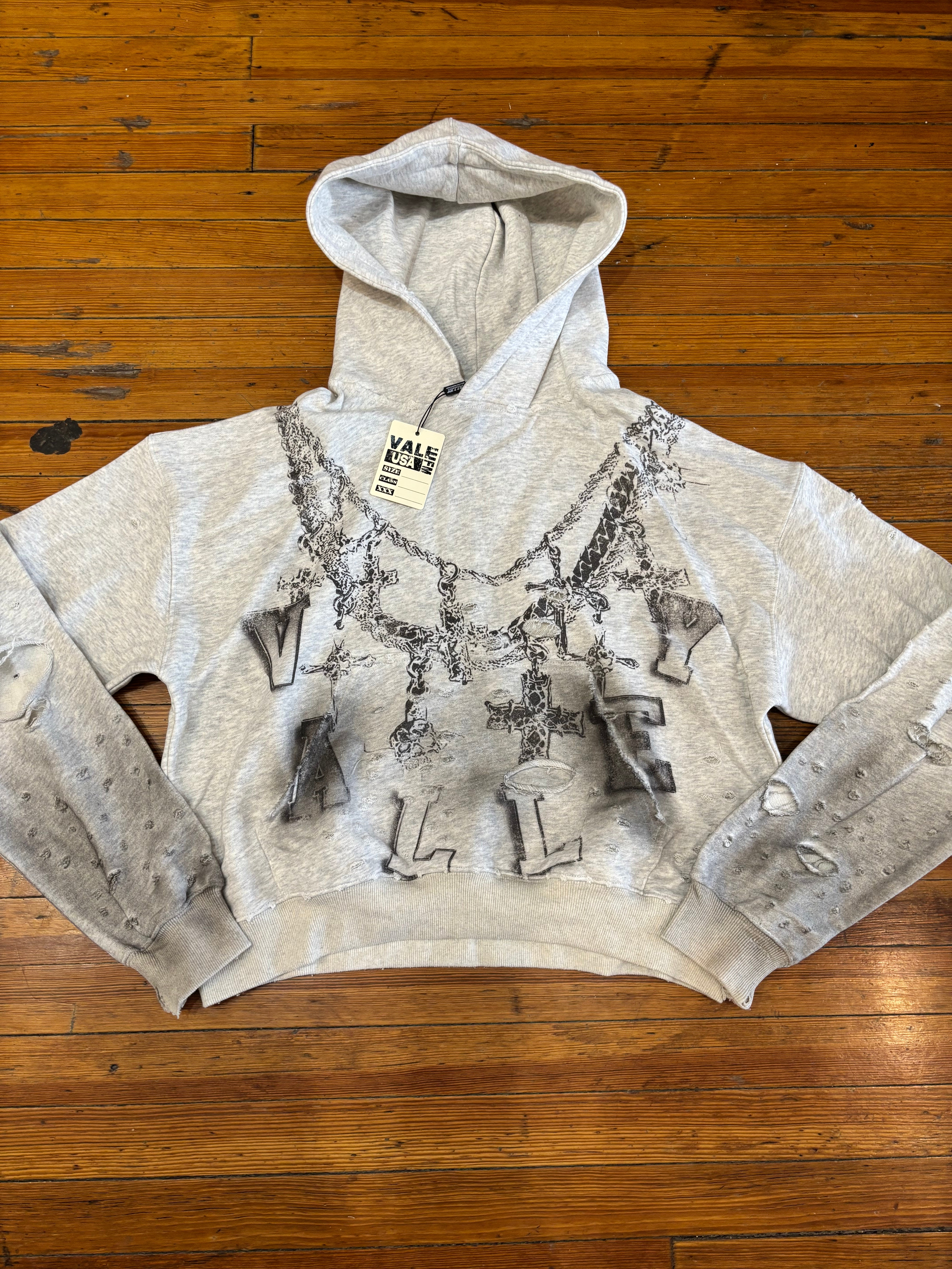 Vale Forever Big Chain Pull Over “White”