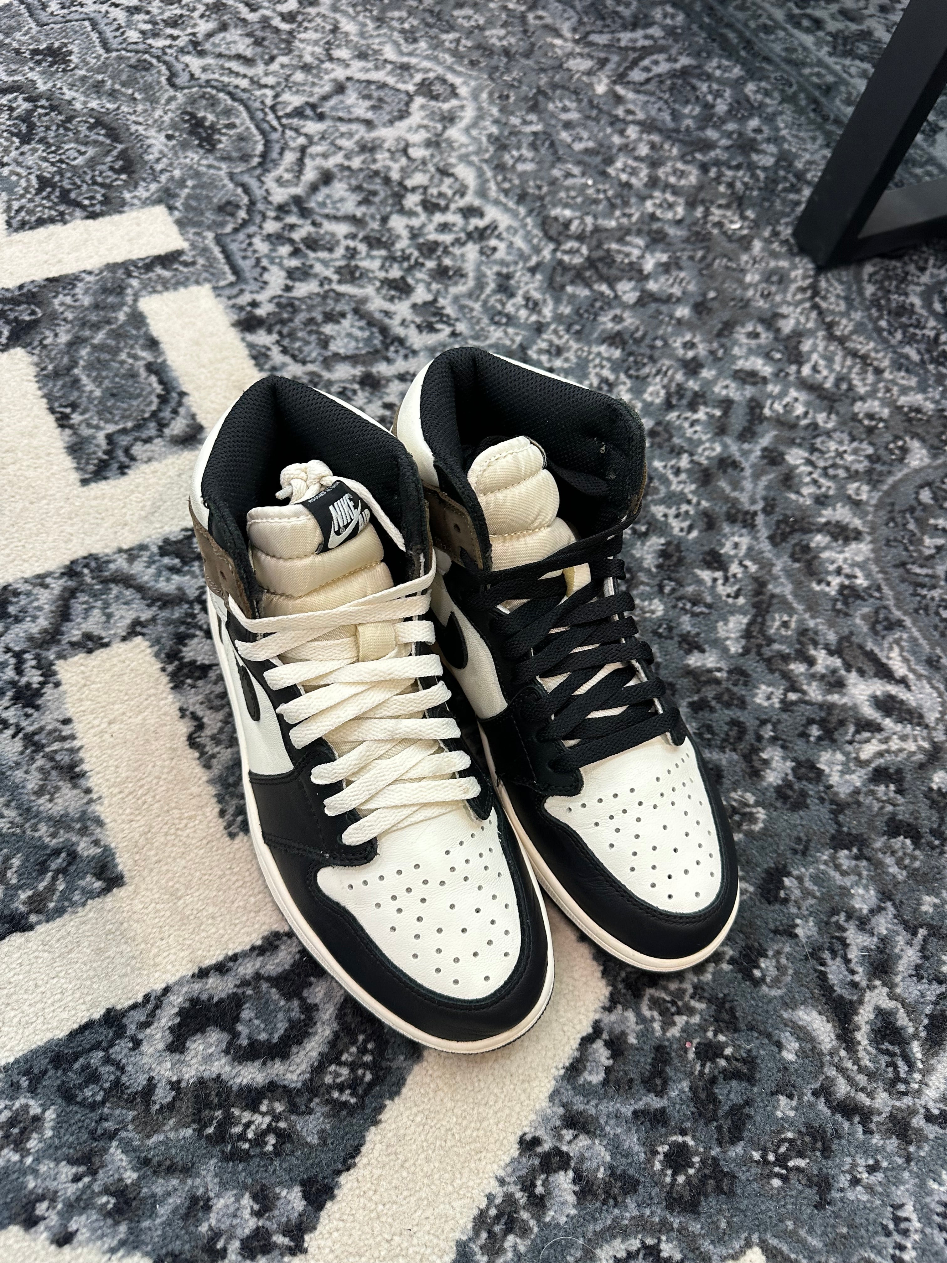 Jordan 1 High “Mocha”