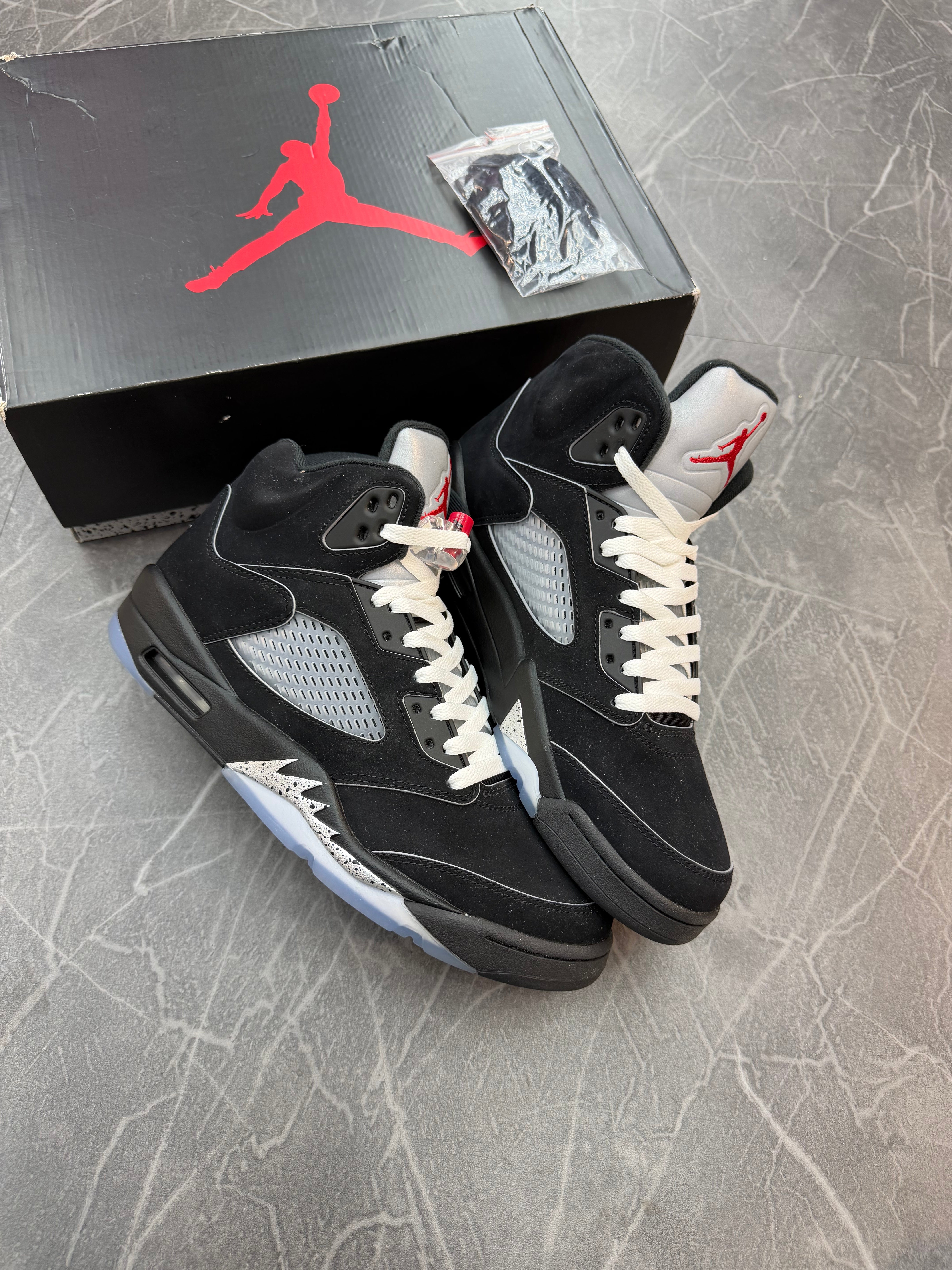 Jordan 5 “Black Metallic Reimagined”