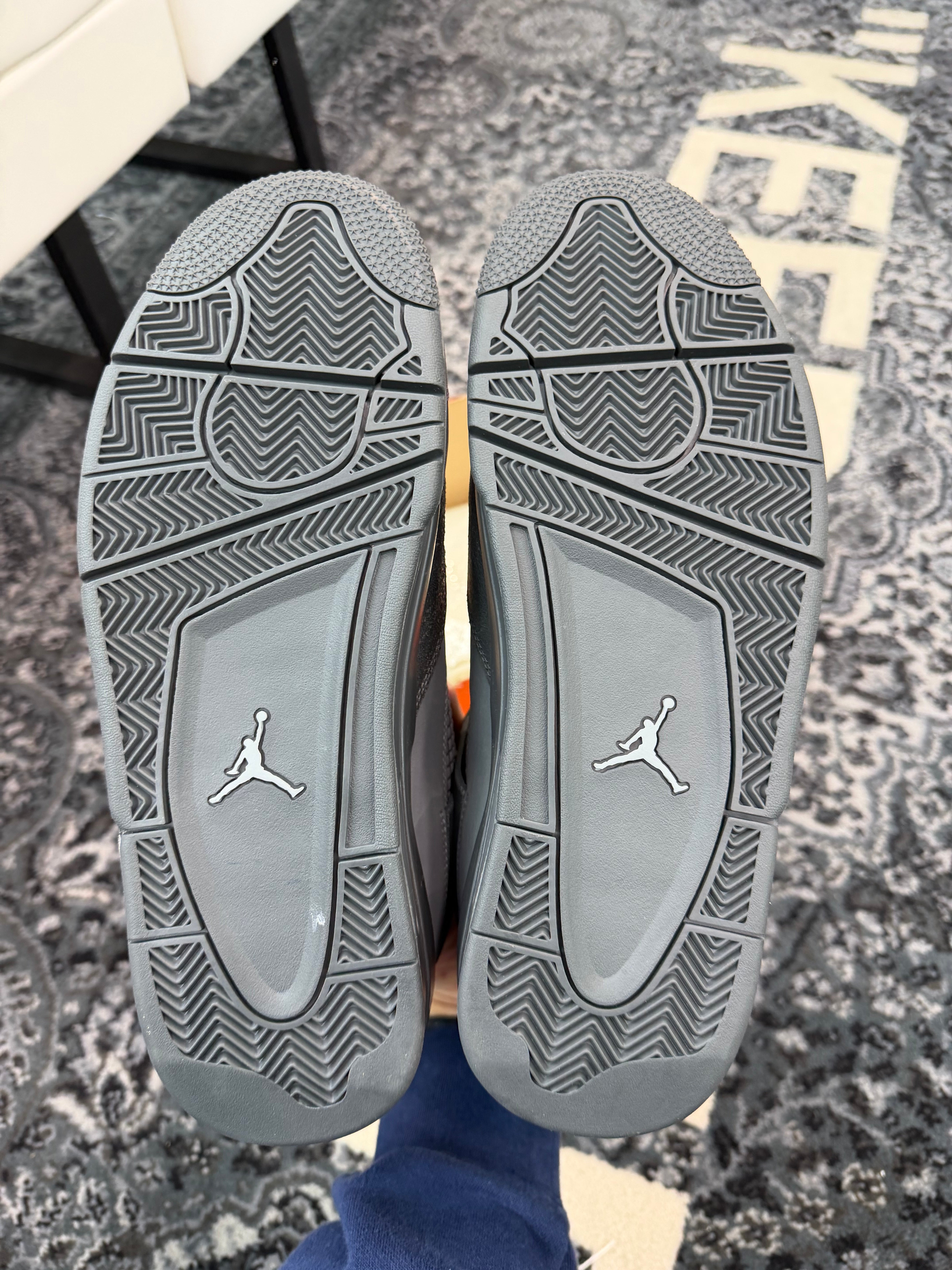Jordan 4 “Wet Cement”