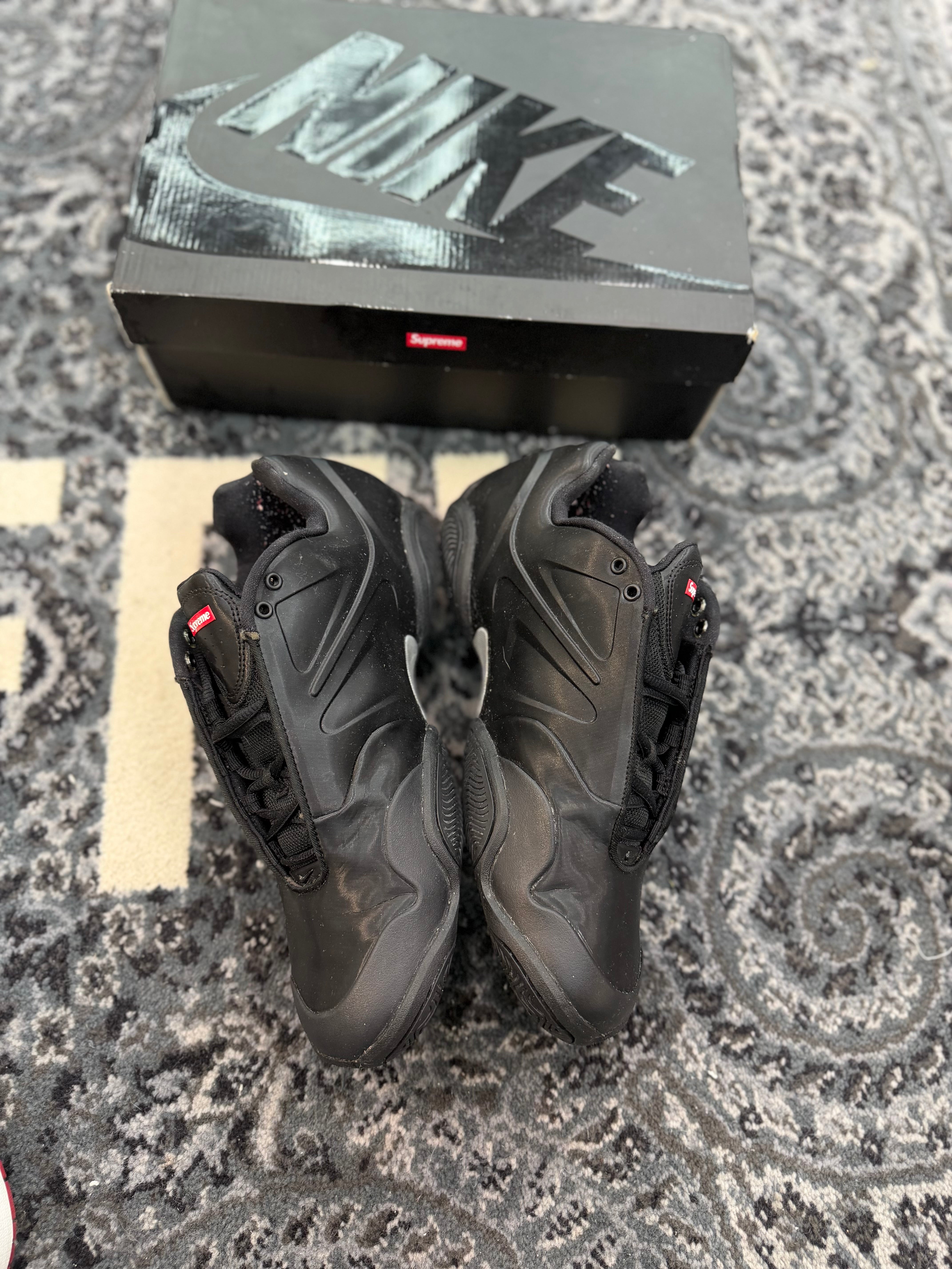 Nike Air Zoom Courtposite x Supreme “Black”