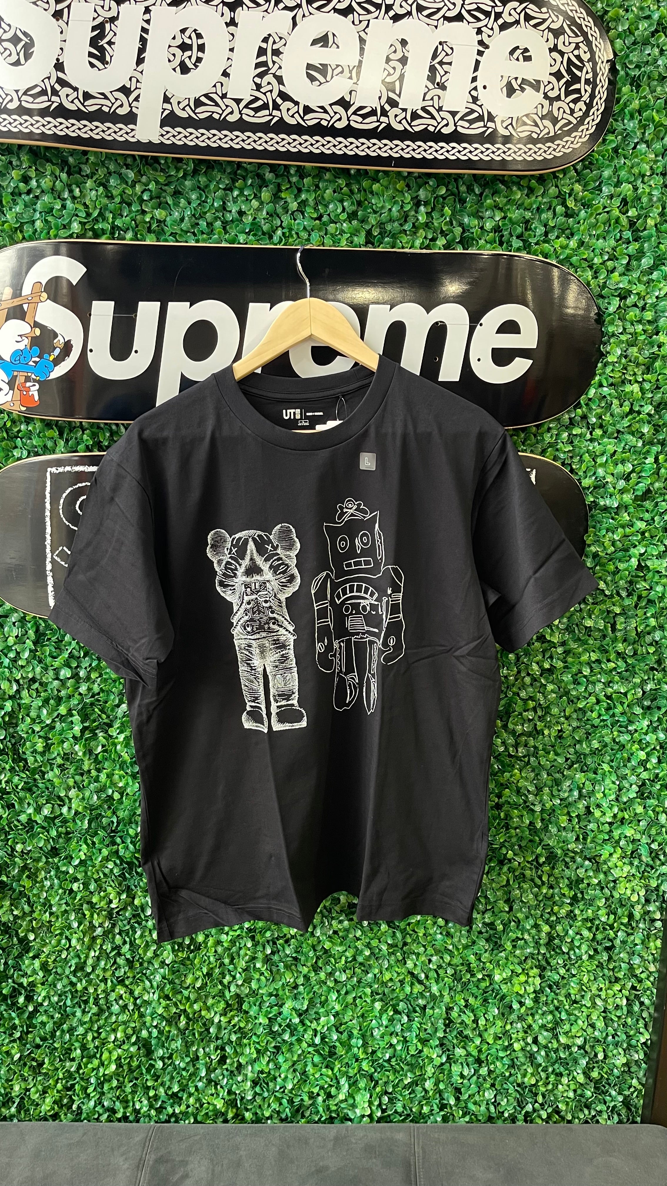 Kaws Uniqlo Tee Warhol Robot Black