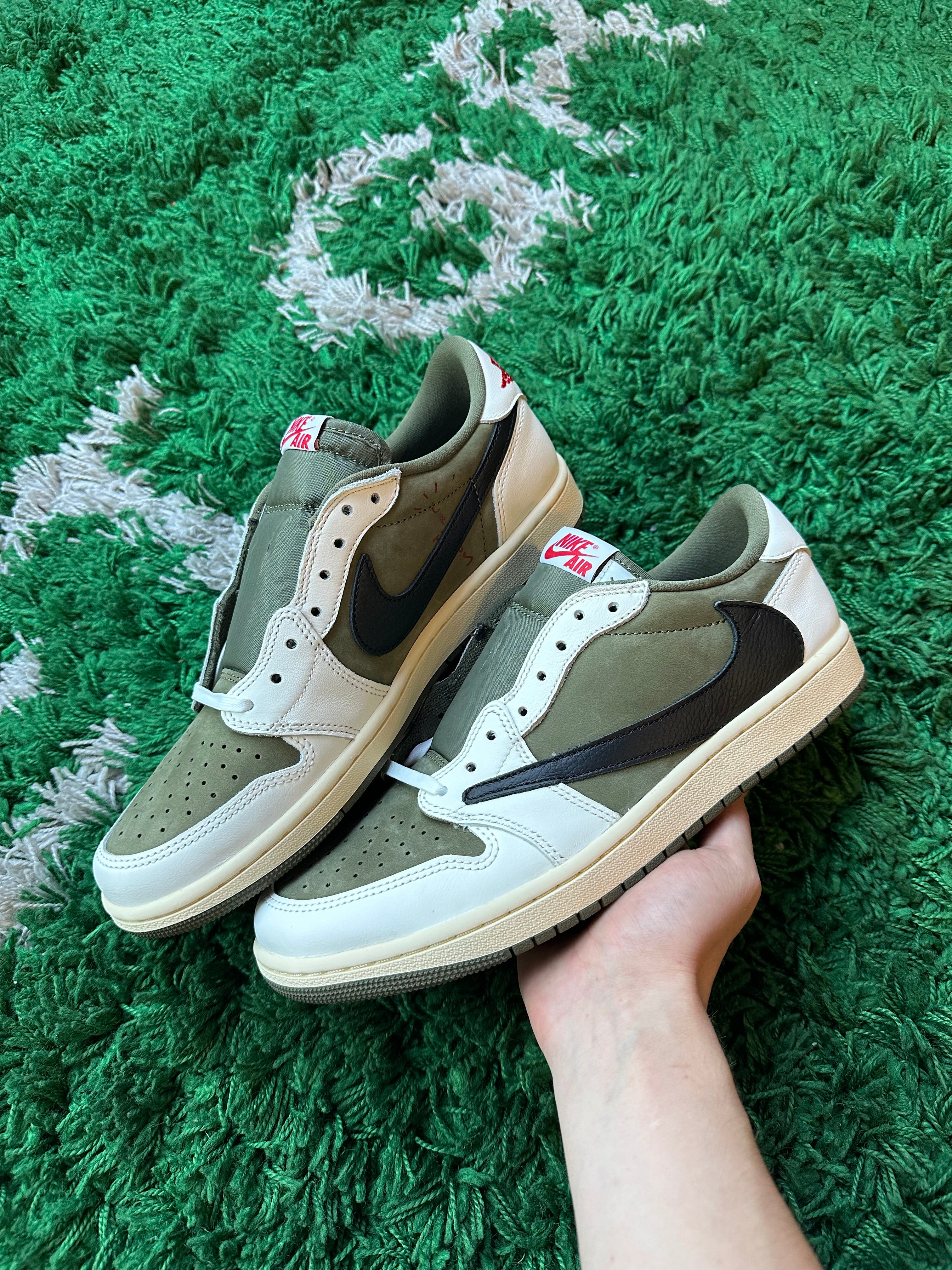 Travis Scott Jordan 1 Low “Medium Olive”