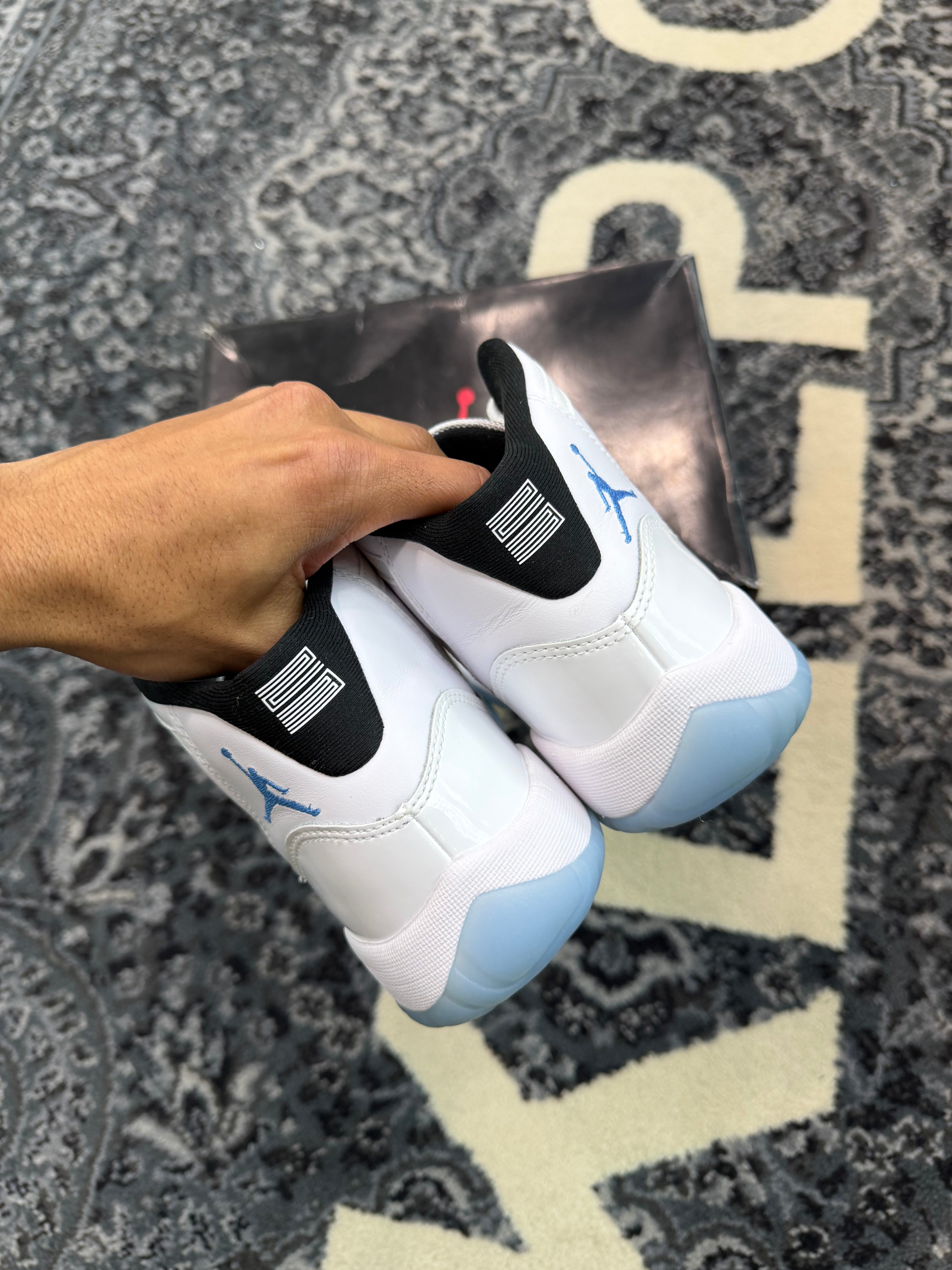 Jordan 11 “Legend Blue”