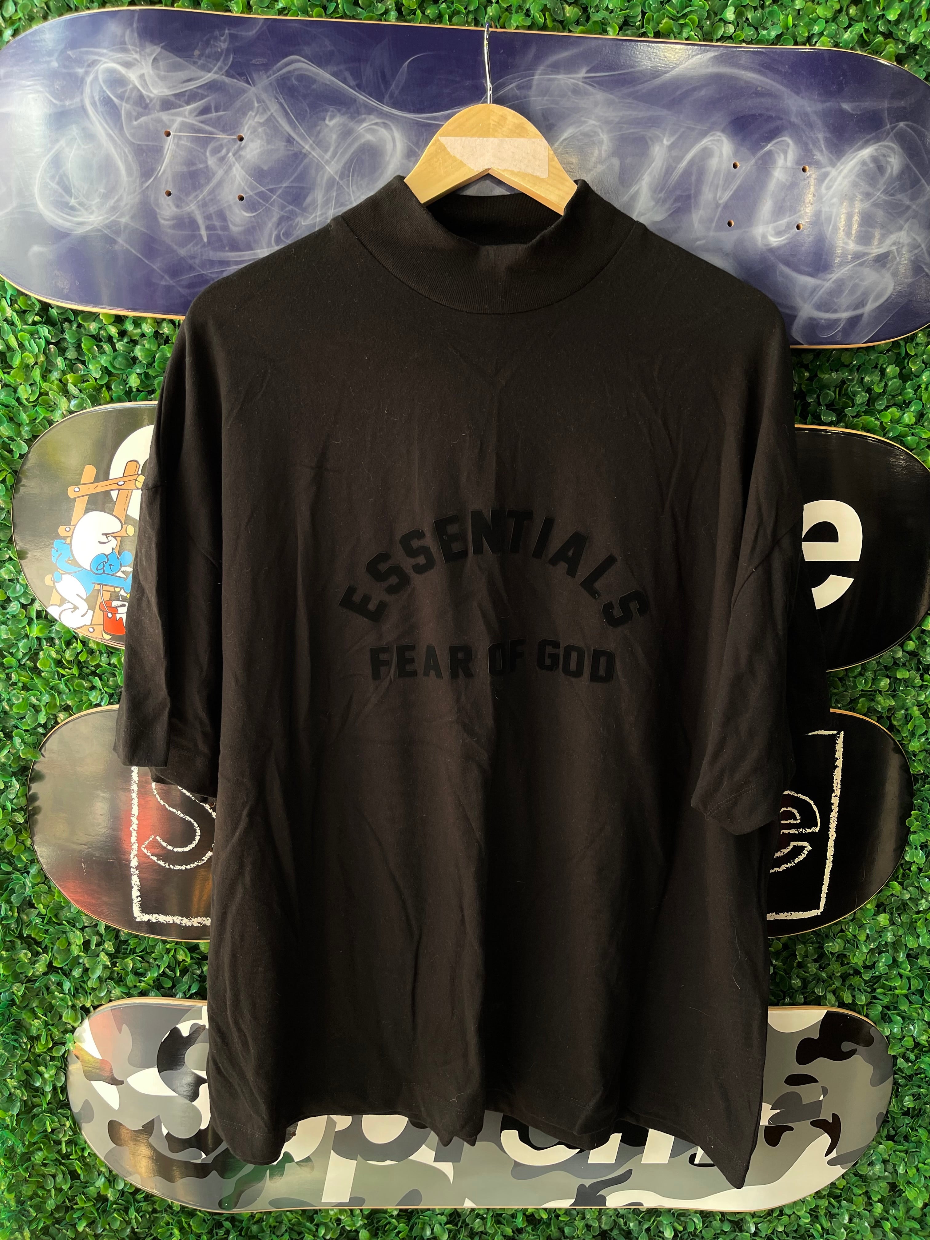 Essentials Arch Logo Tee “Black”