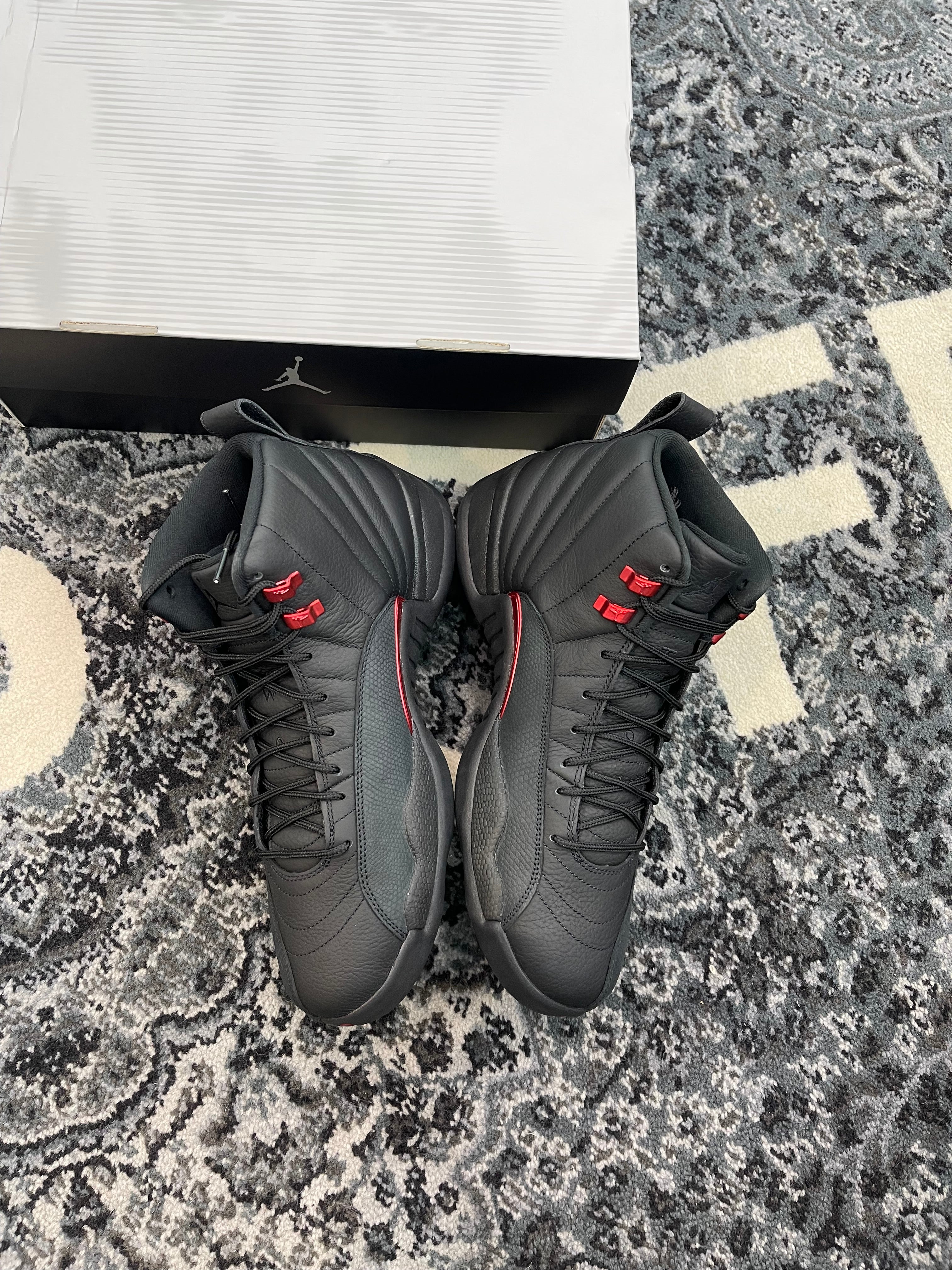 Jordan 12 “Bloodlines”