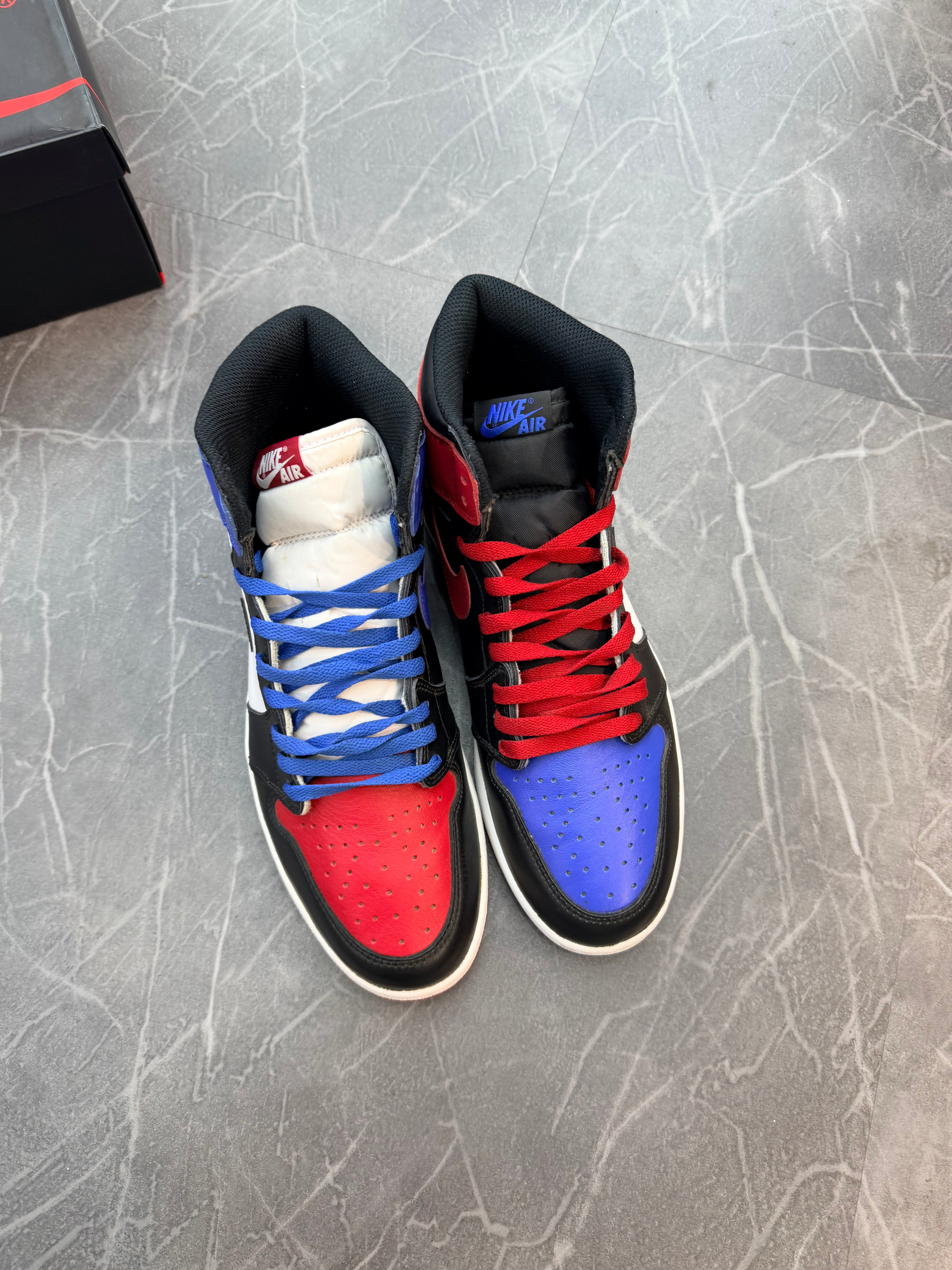 Jordan 1 High “Top 3”
