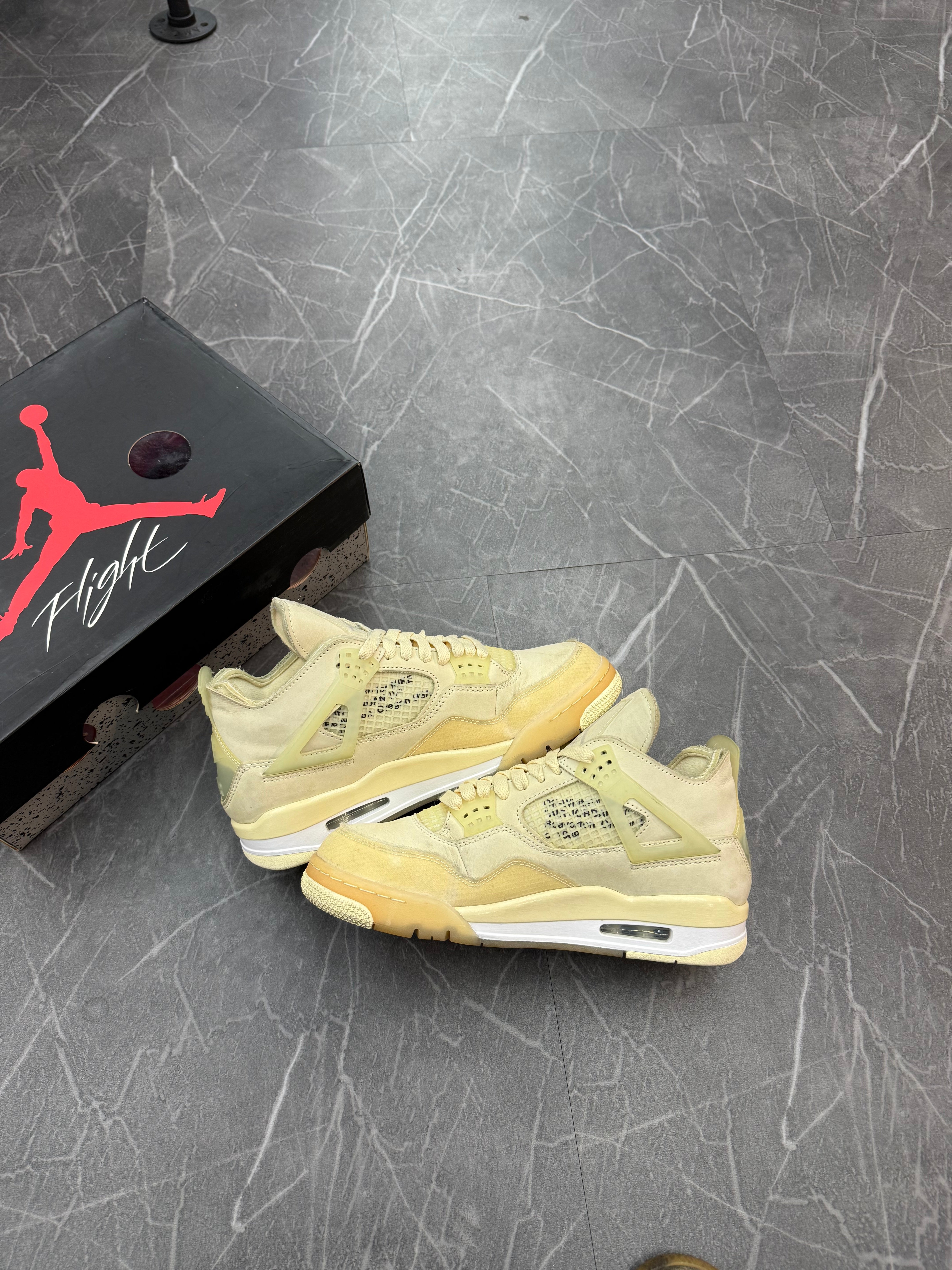 Jordan 4 Off-White “Sail”