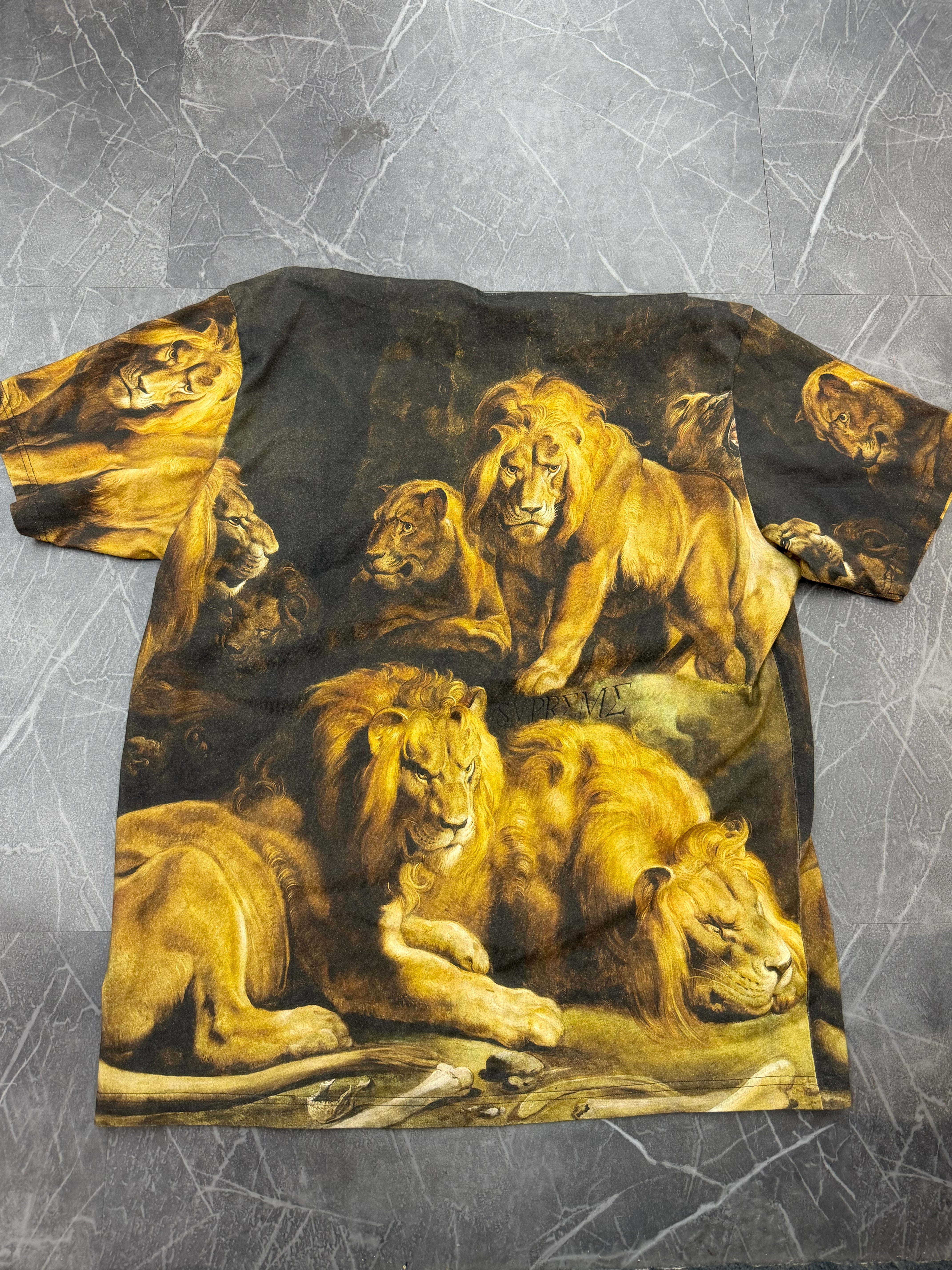 Supreme Tee “Lions”