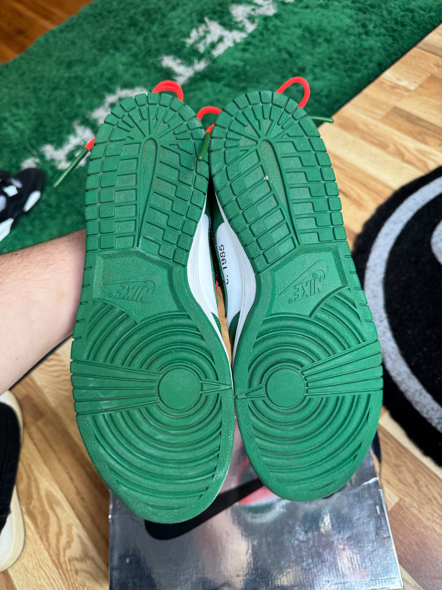 Nike Dunk Low Off-White “Pine Green”