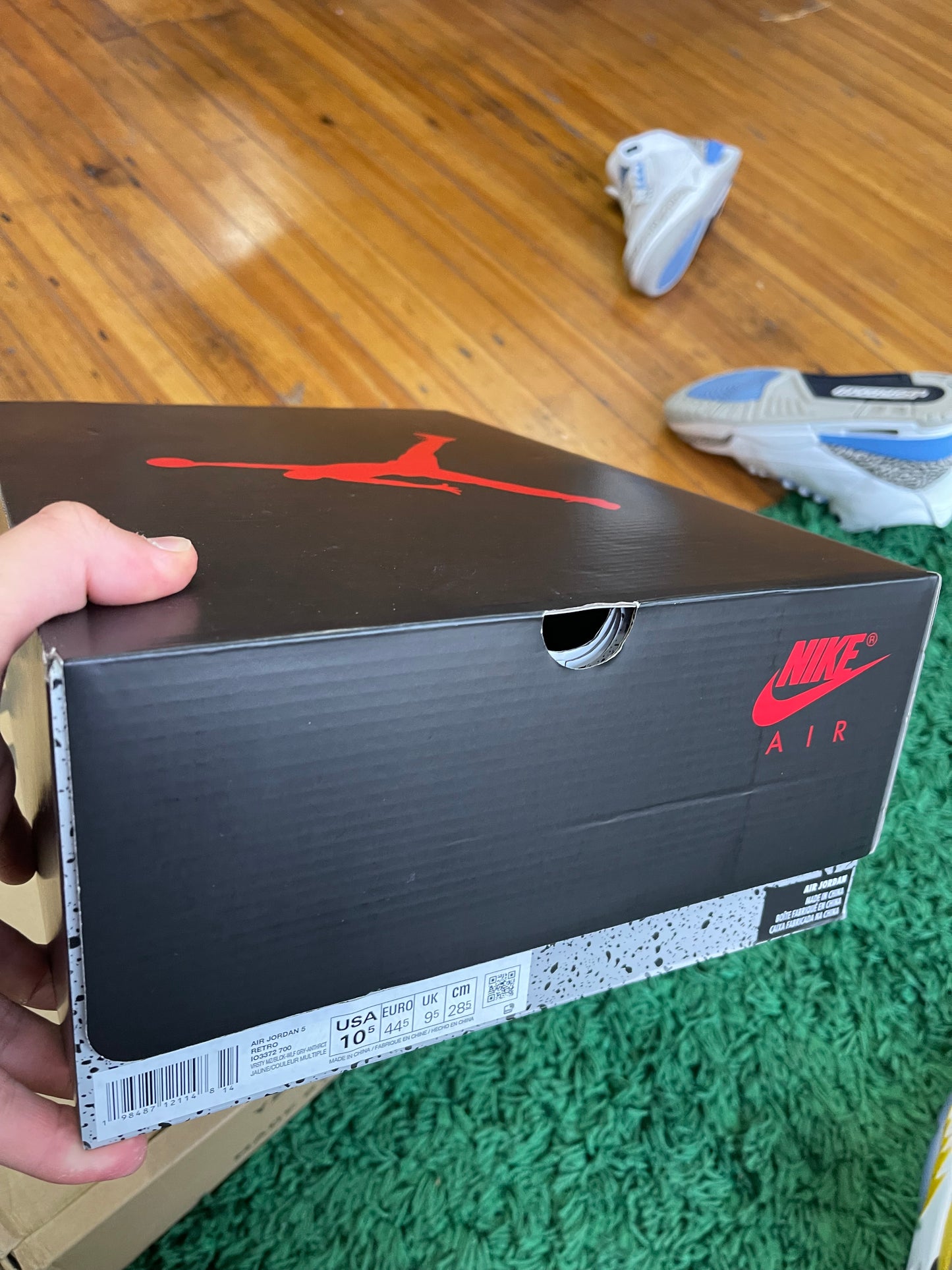 Jordan 5 “Tokyo”