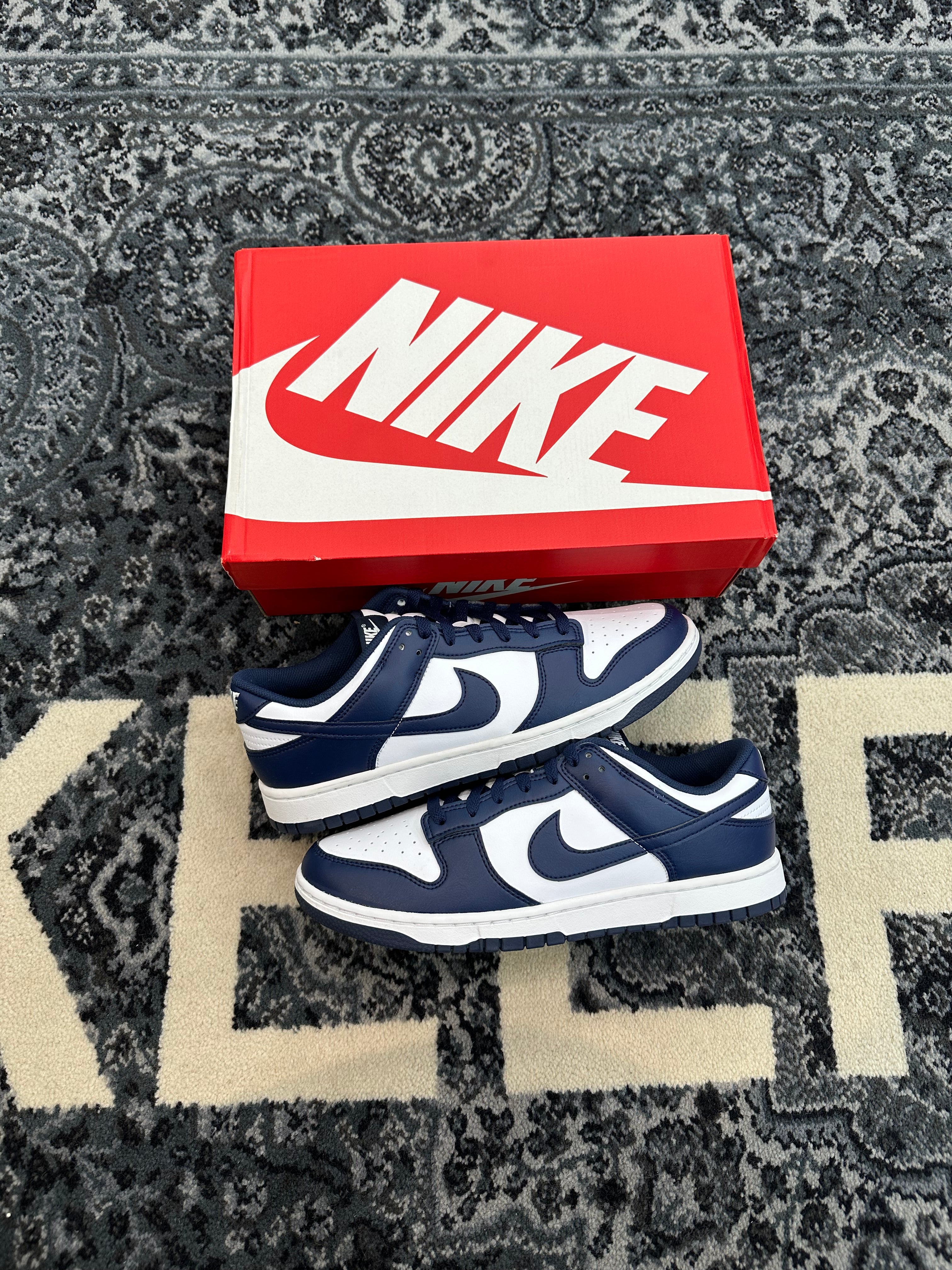 Nike Dunk Low “Midnight Navy”