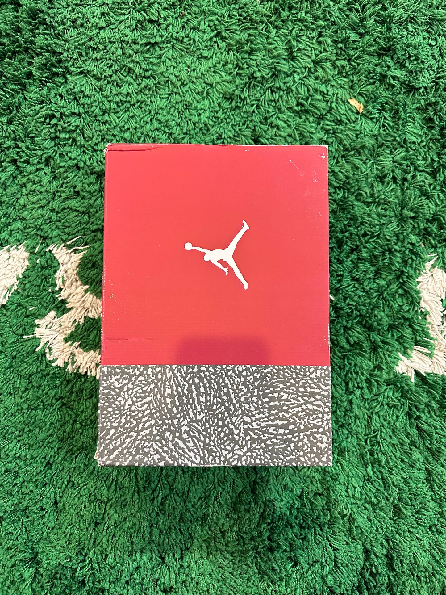 Jordan 3 “Cardinal”