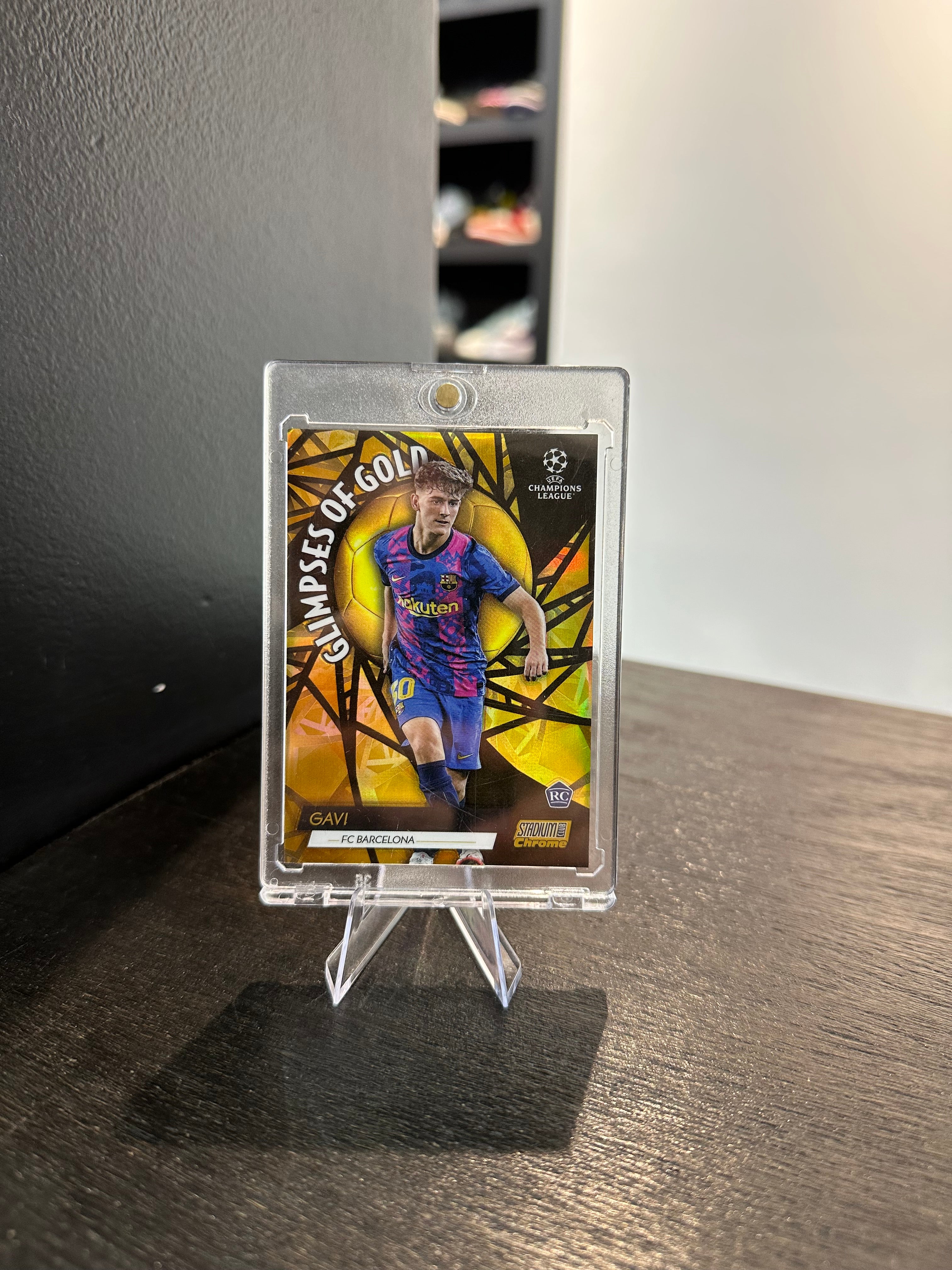 2021-22 Topps Chrome Stadium Club UCL Gavi “Glimpses of Gold” /50