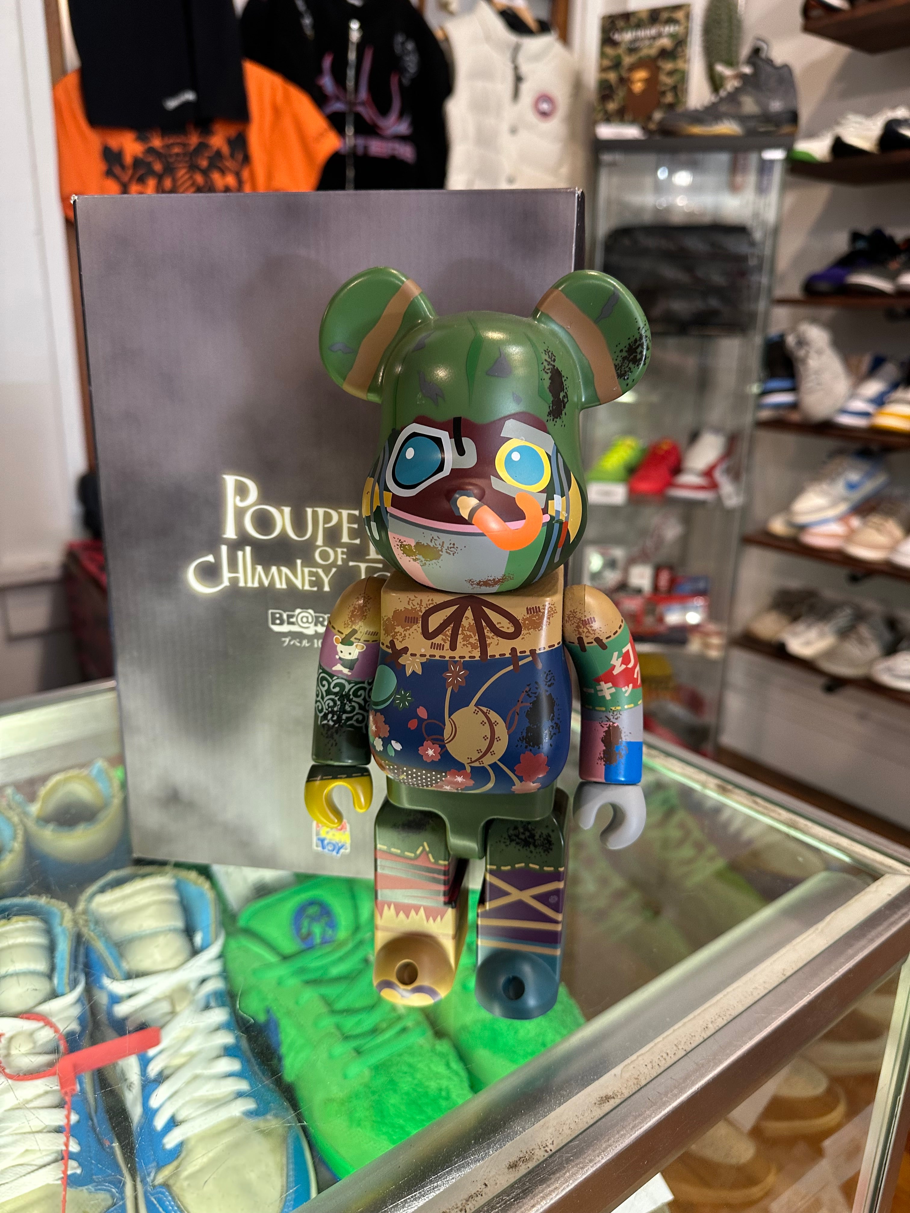BearBrick 400% & 100% “Poupelle of Chimney Town”
