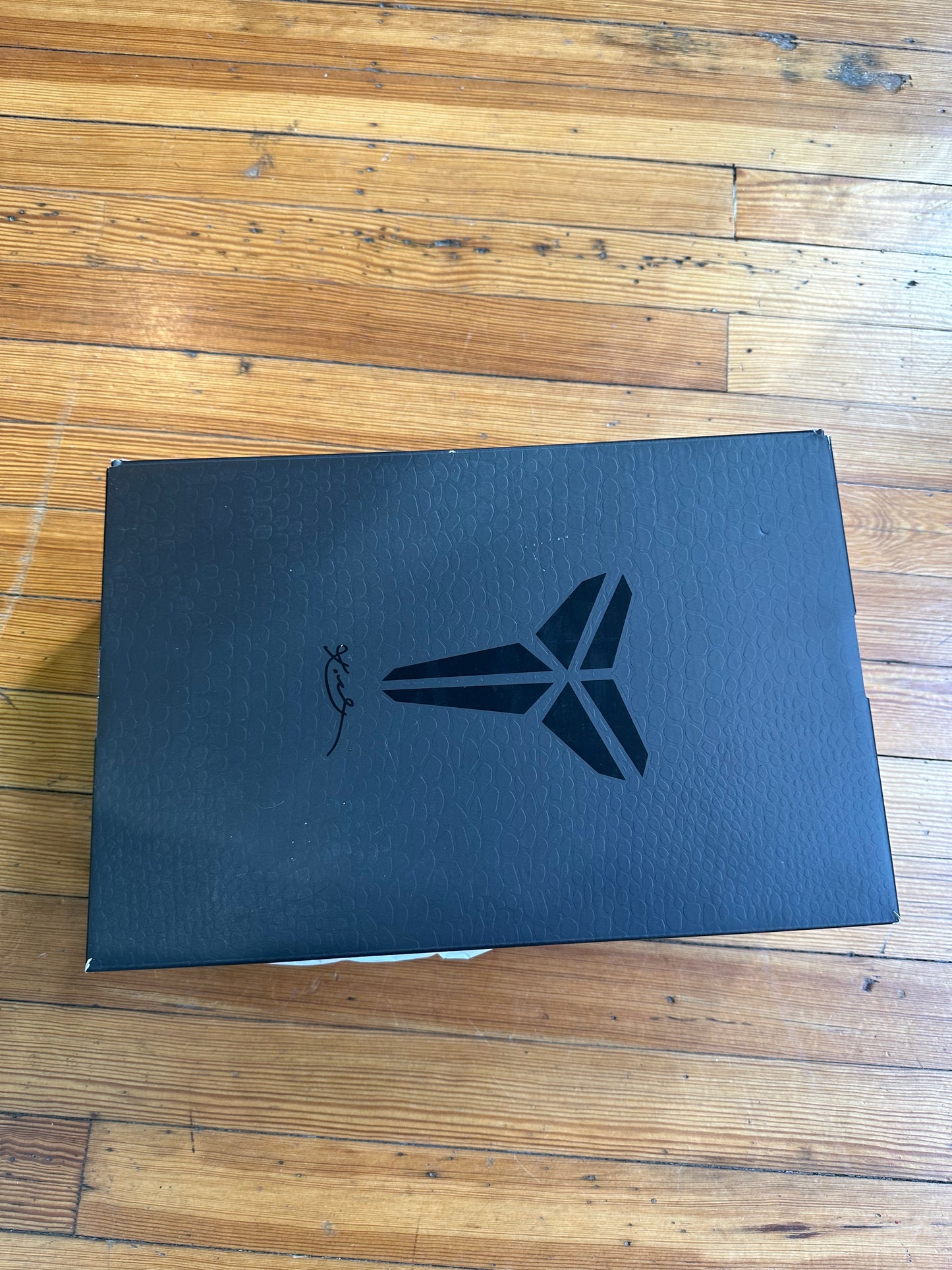 Nike Vapor Edge Kobe 6 “Grinch”