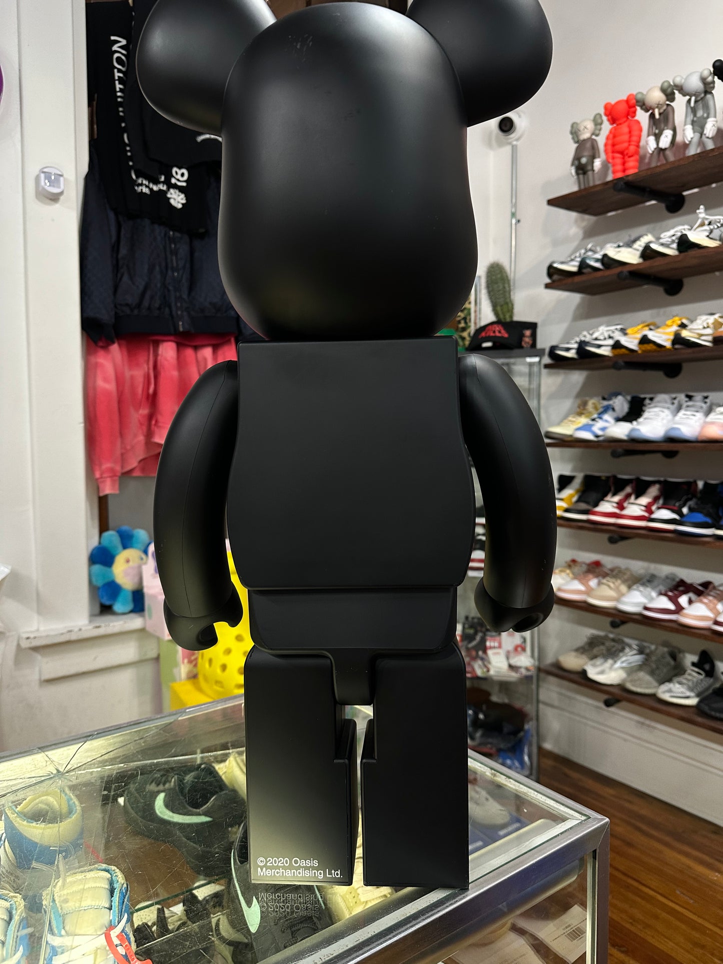 BearBrick 1000% “Oasis Black”